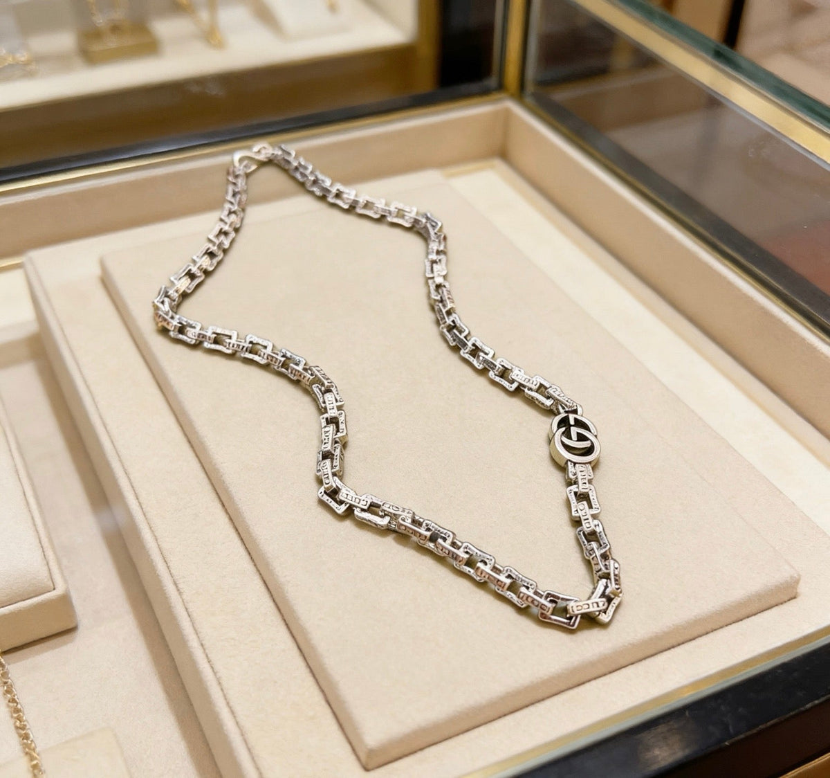 Gucci Anger Forest Chain Distressed Necklace – Style 113 - image 2
