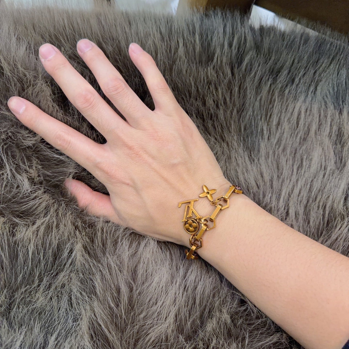 Louis Vuitton Leather Bracelet – Style 13 - image 7