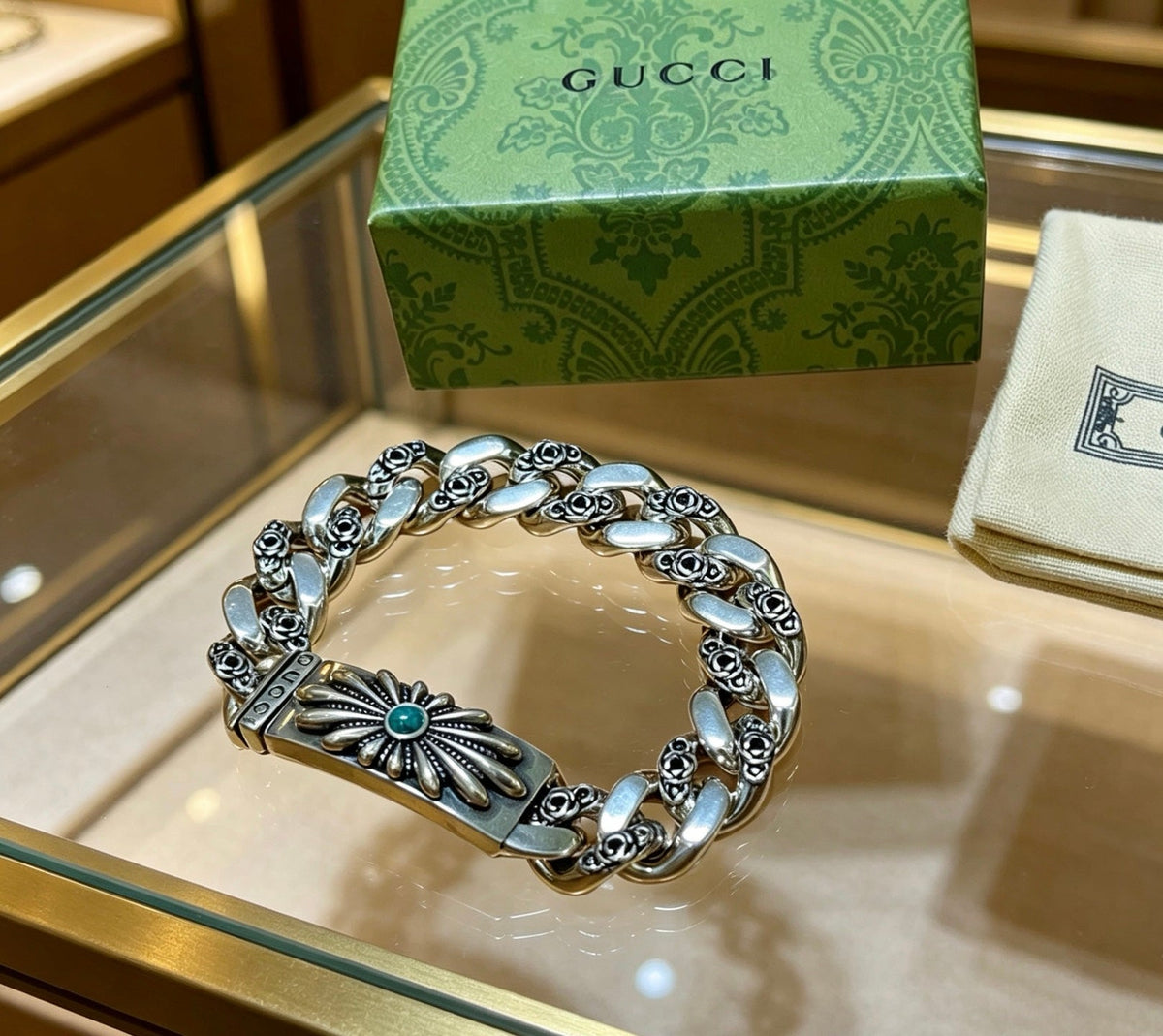 Gucci Unisex Bracelet – Style 57 - image 8