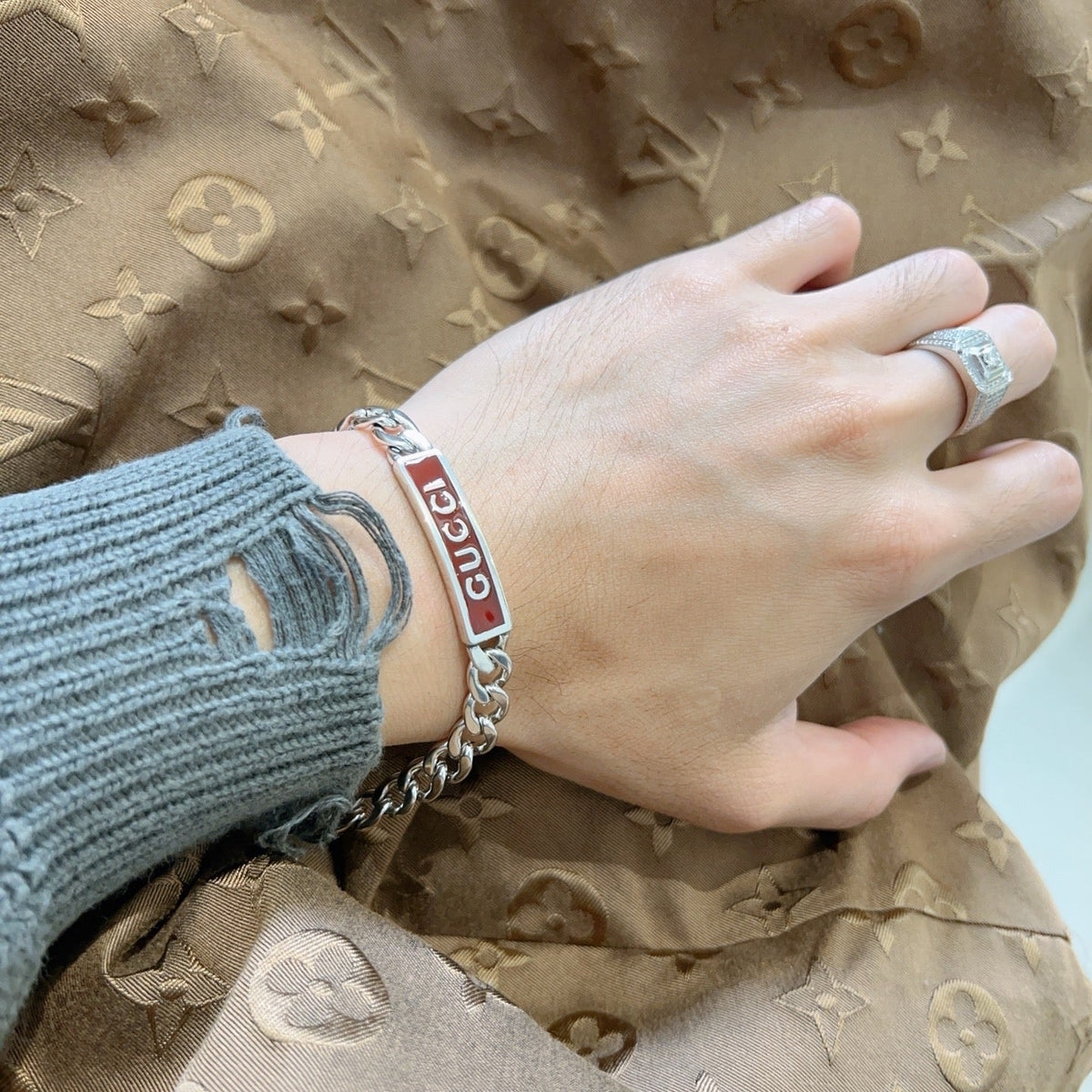 Gucci Unisex Bracelet – Style 55 - image 6