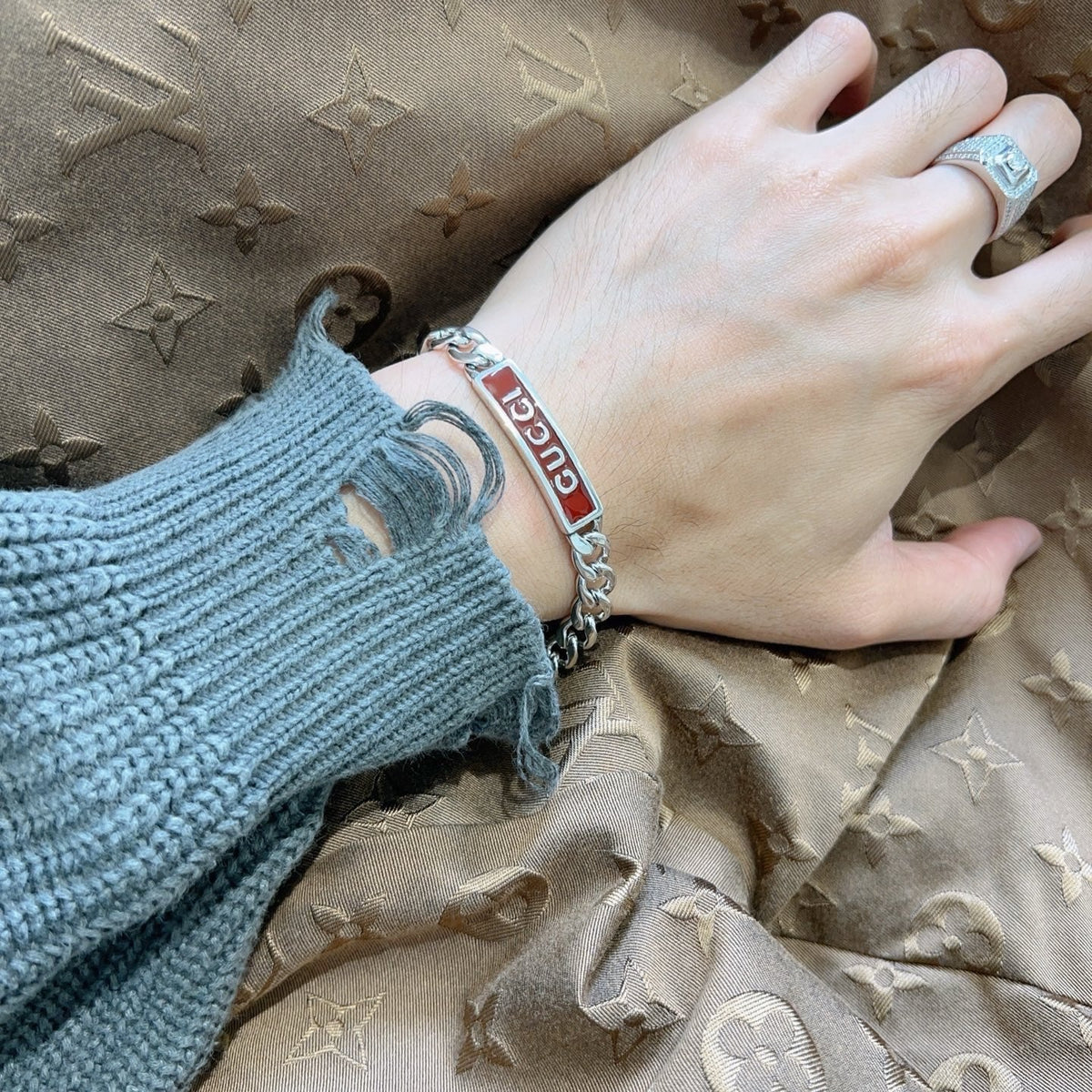 Gucci Unisex Bracelet – Style 55 - image 9