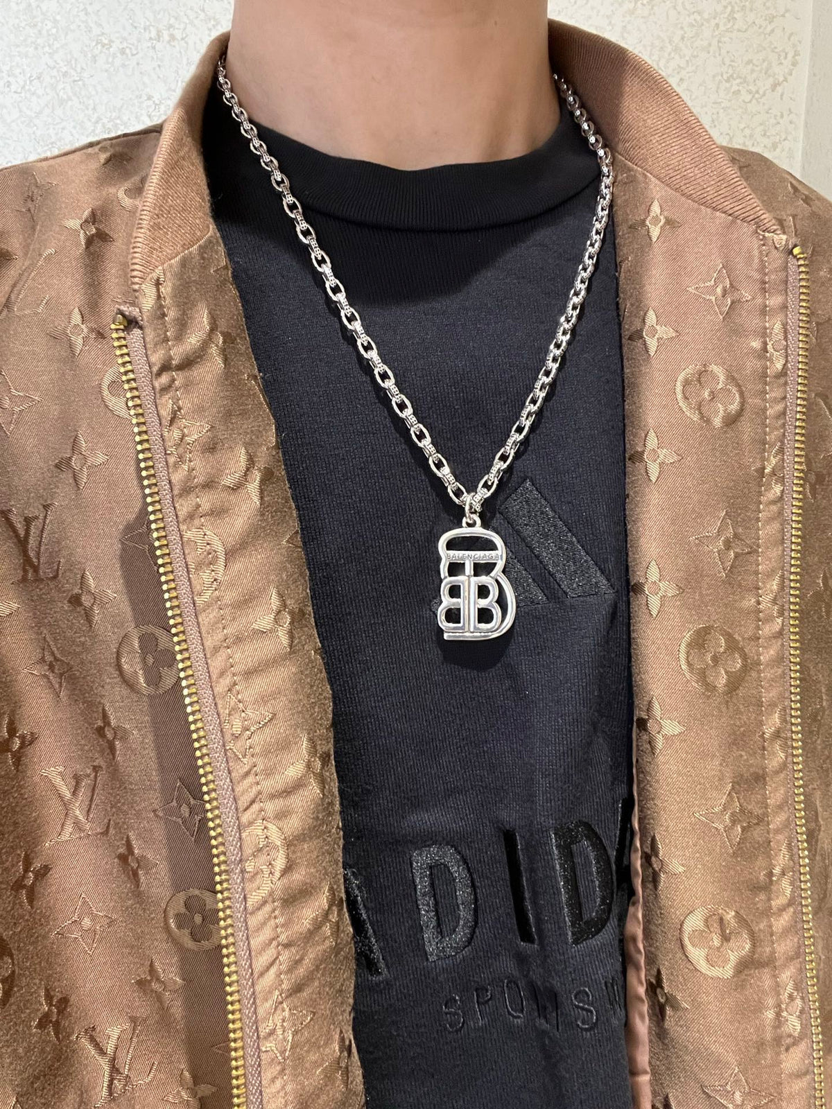 Balenciaga Vintage-Inspired Necklace – Style 75 - image 7