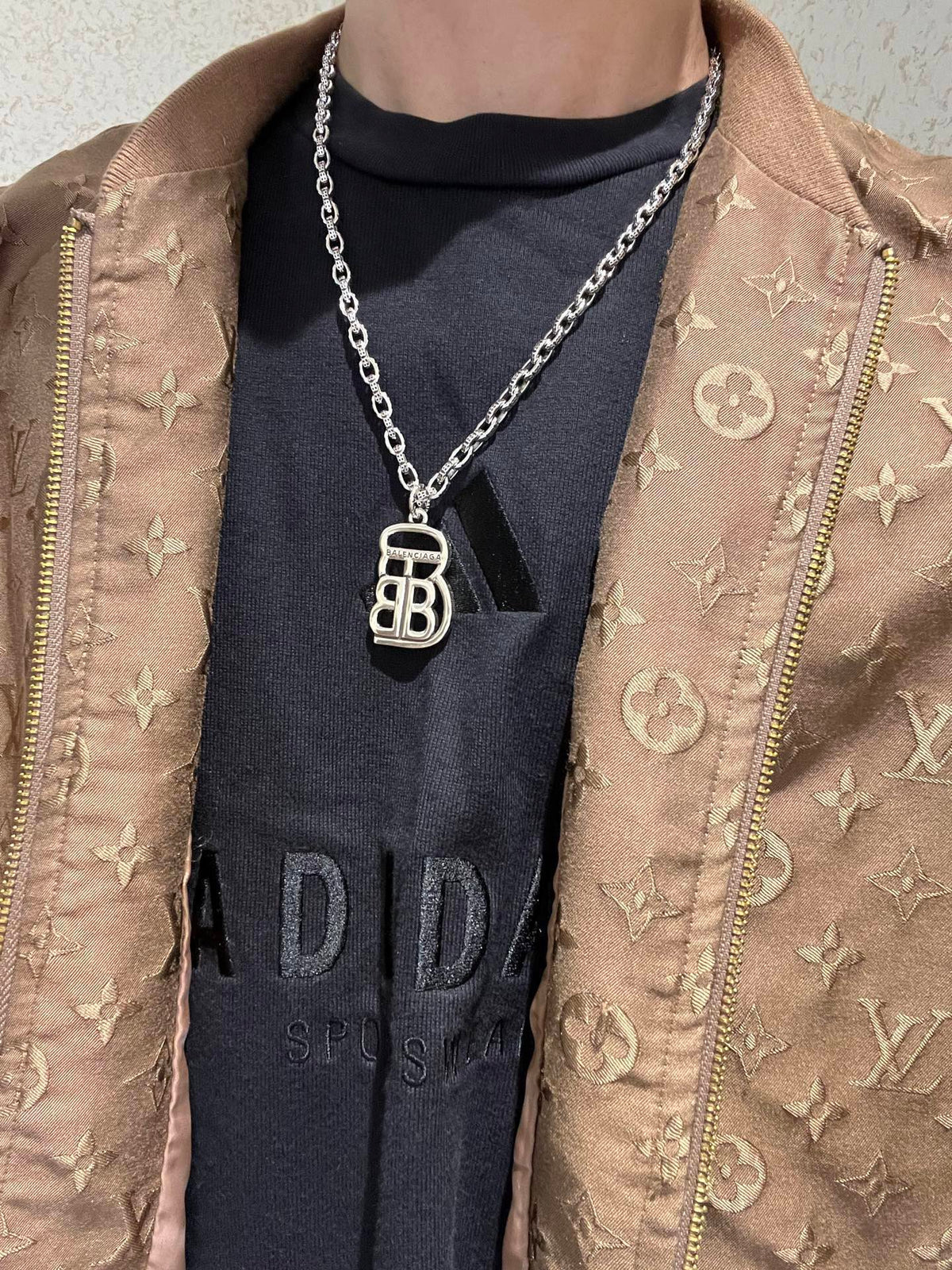 Balenciaga Vintage-Inspired Necklace – Style 75 - image 6