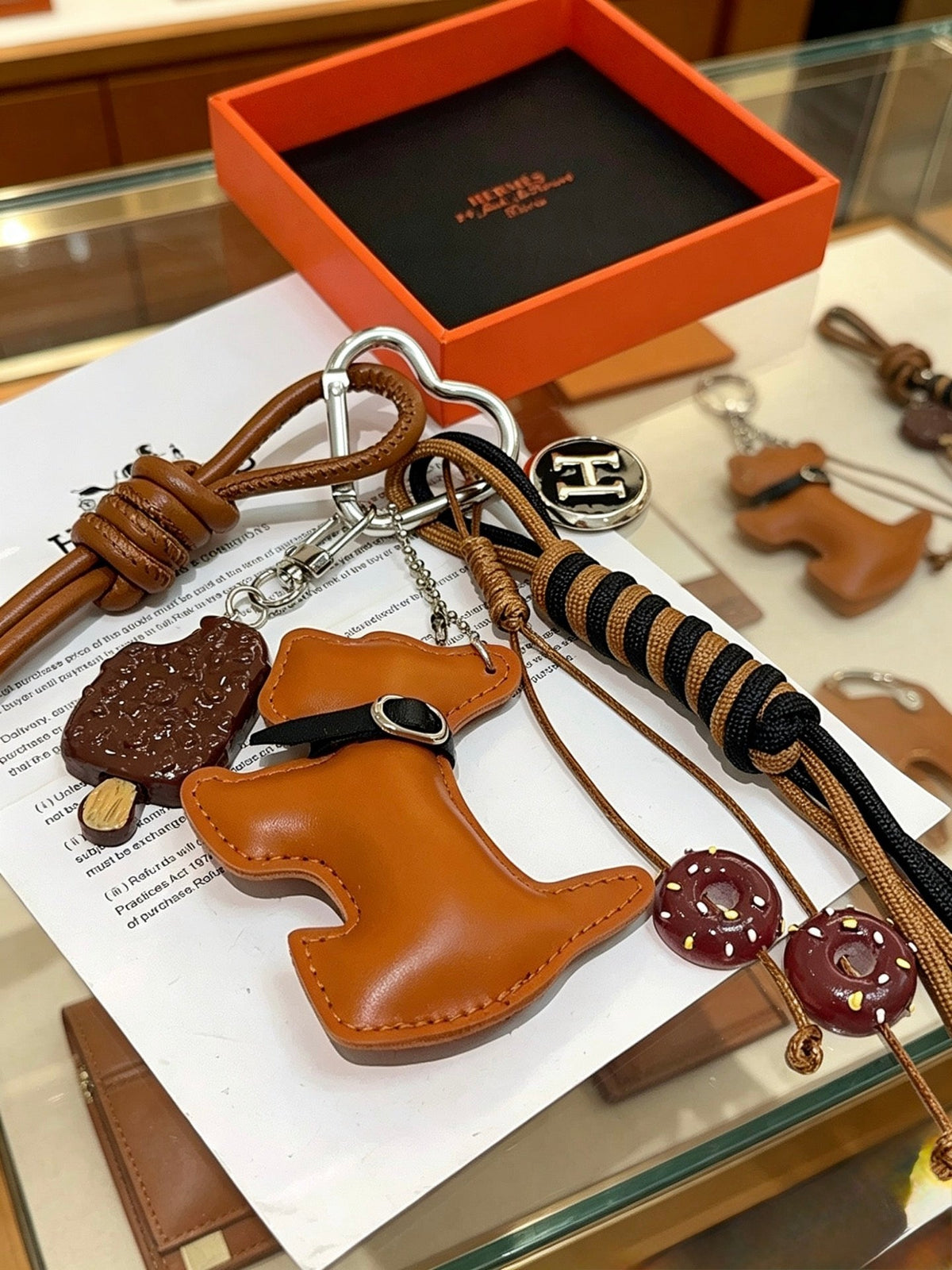 Hermès Unisex Keychain – Style 58 - image 2