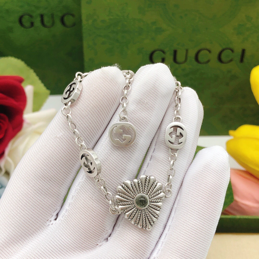 Gucci Heart Bracelet - image 2
