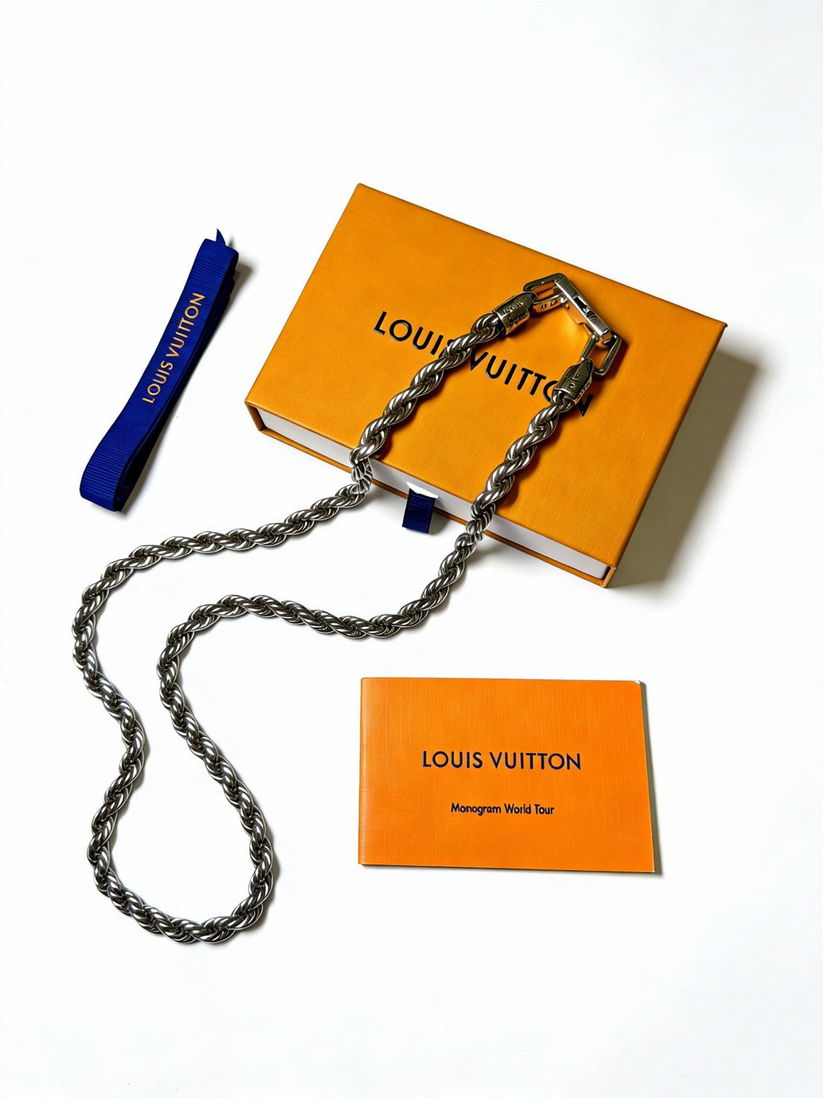 Louis Vuitton Vintage-Inspired Punk-Inspired Necklace – Style 41 - image 1
