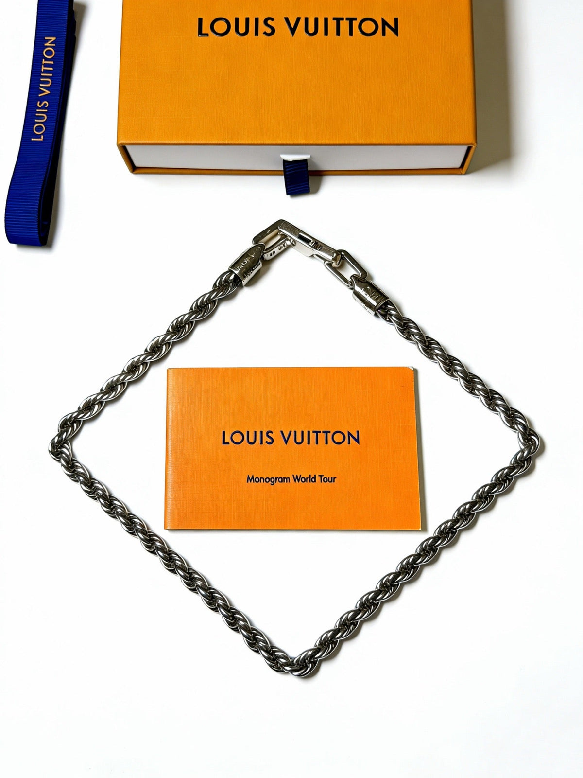 Louis Vuitton Vintage-Inspired Punk-Inspired Necklace – Style 41 - image 3