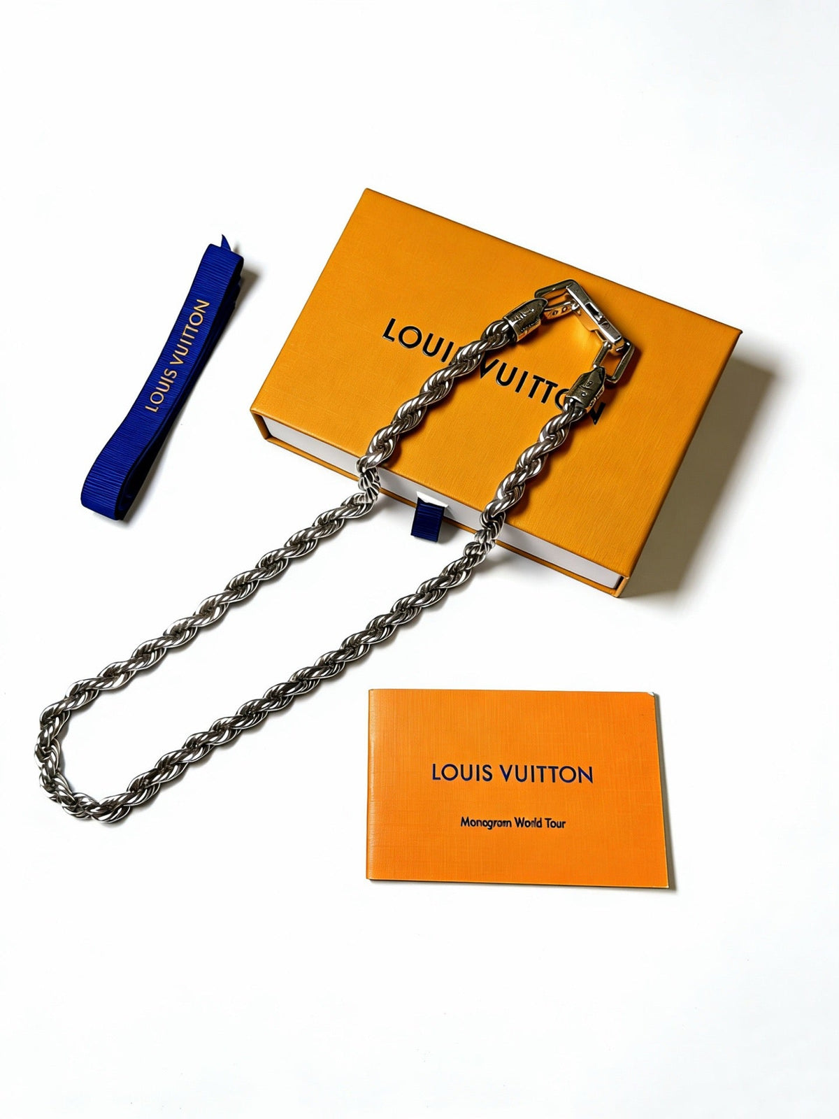 Louis Vuitton Vintage-Inspired Punk-Inspired Necklace – Style 41 - image 6