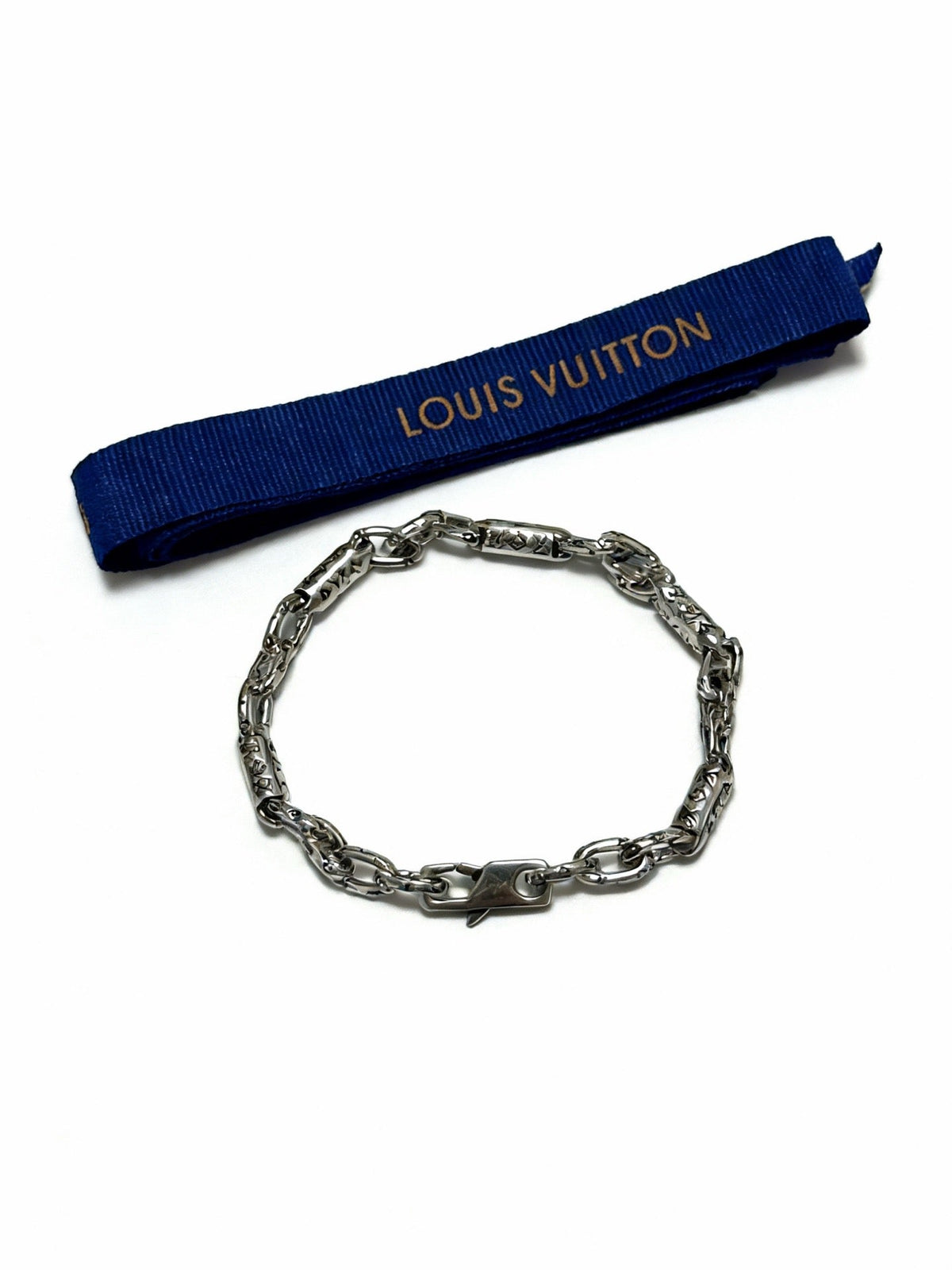 Louis Vuitton Cuban Chain Vintage-Inspired Punk-Inspired Necklace – Style 13 - image 1