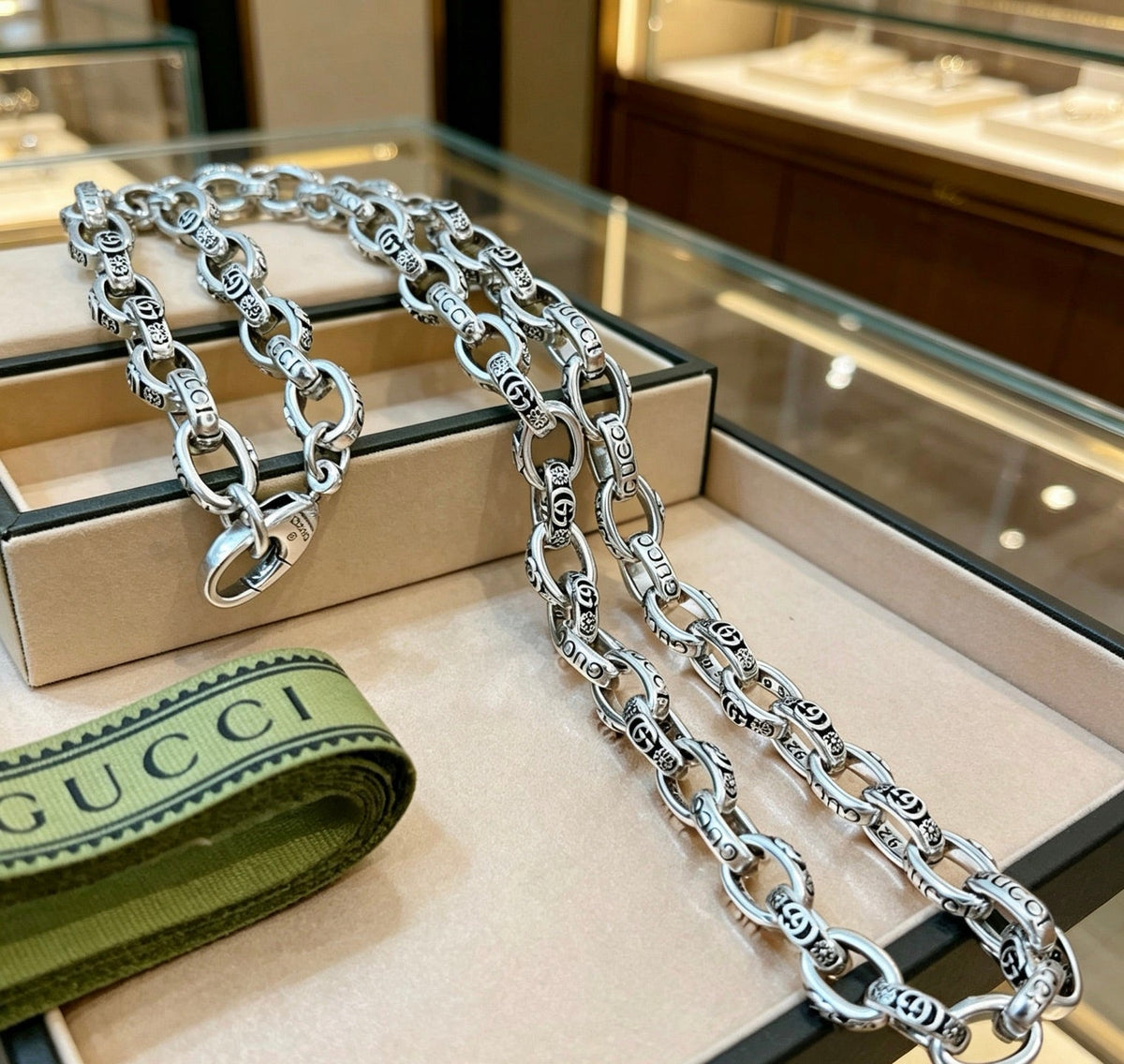 Gucci Anger Forest Chain Distressed Vintage-Inspired Necklace – Style 34 - image 9