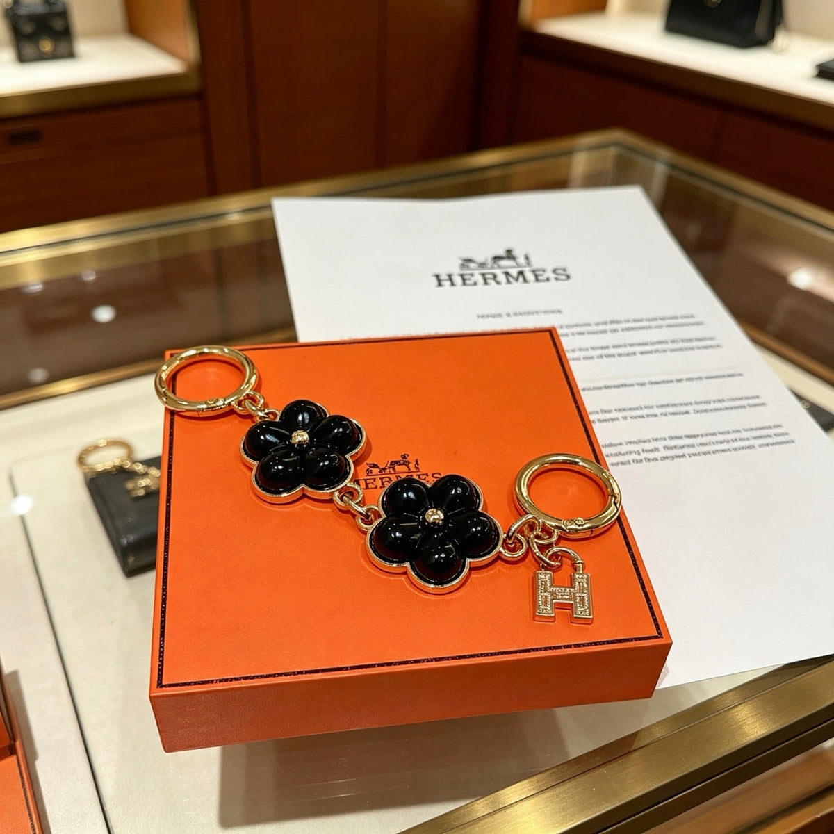 Hermès Unisex Keychain – Style 56 - image 2
