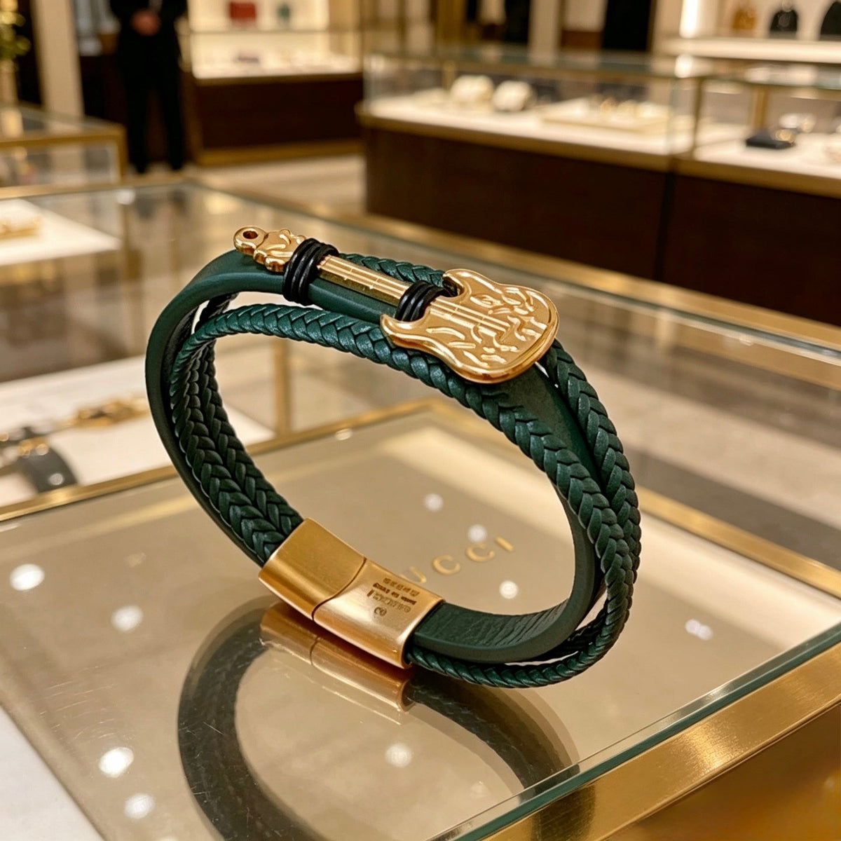 Gucci Anger Forest Distressed Vintage Silver-Tone Vintage-Inspired Bracelet – Style 30 - image 5