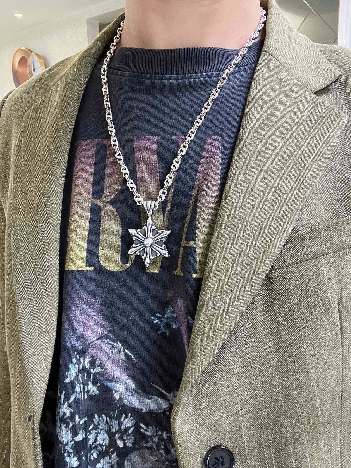 Gucci Anger Forest Chain Distressed Necklace – Style 91 - image 3