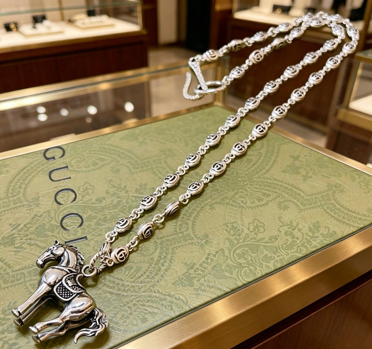 Gucci Anger Forest Chain Distressed Necklace – Style 126 - image 5
