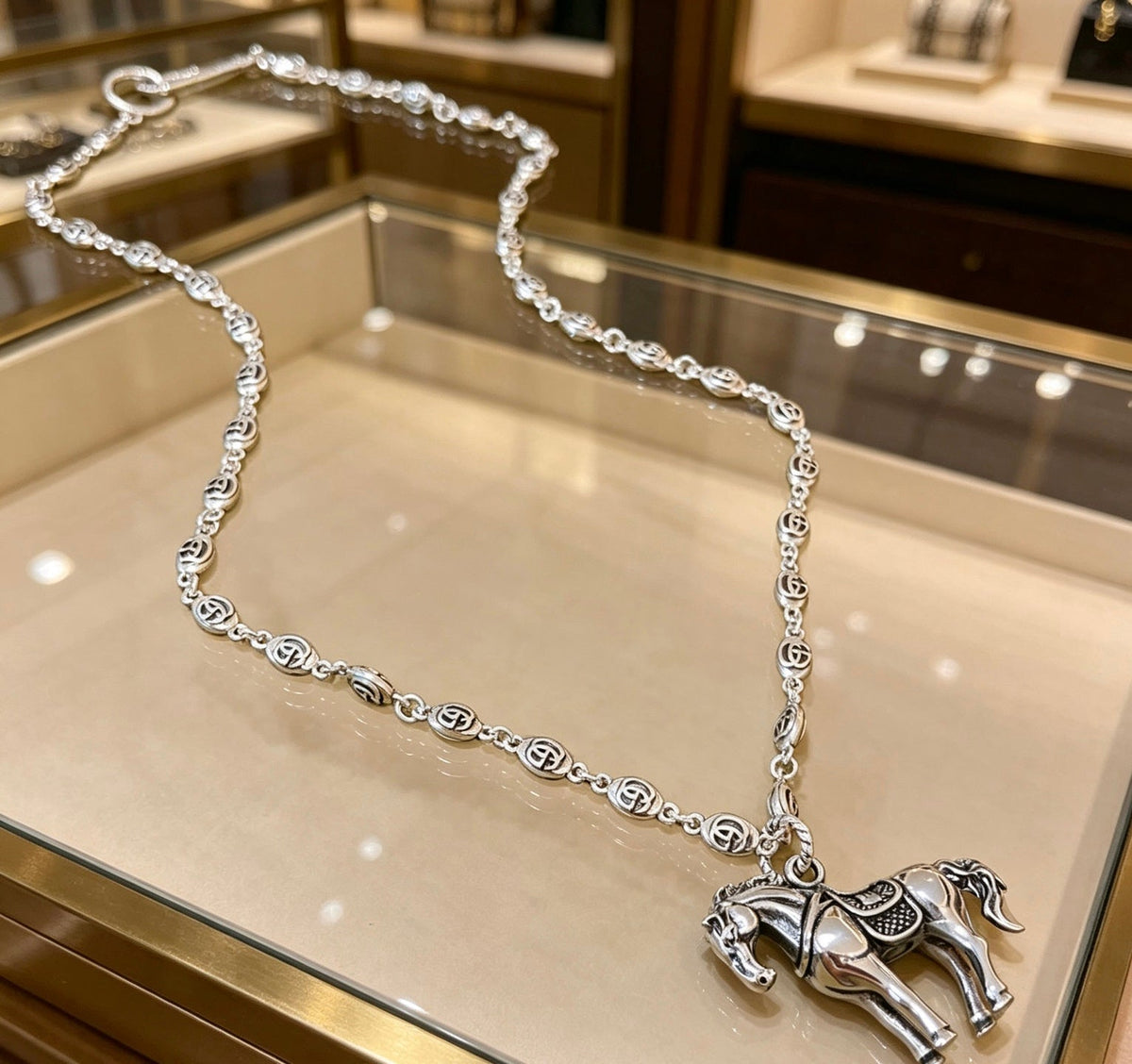 Gucci Anger Forest Chain Distressed Necklace – Style 90 - image 4