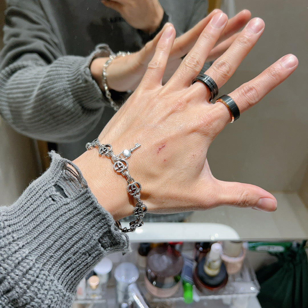 Gucci Unisex Bracelet – Style 84 - image 3