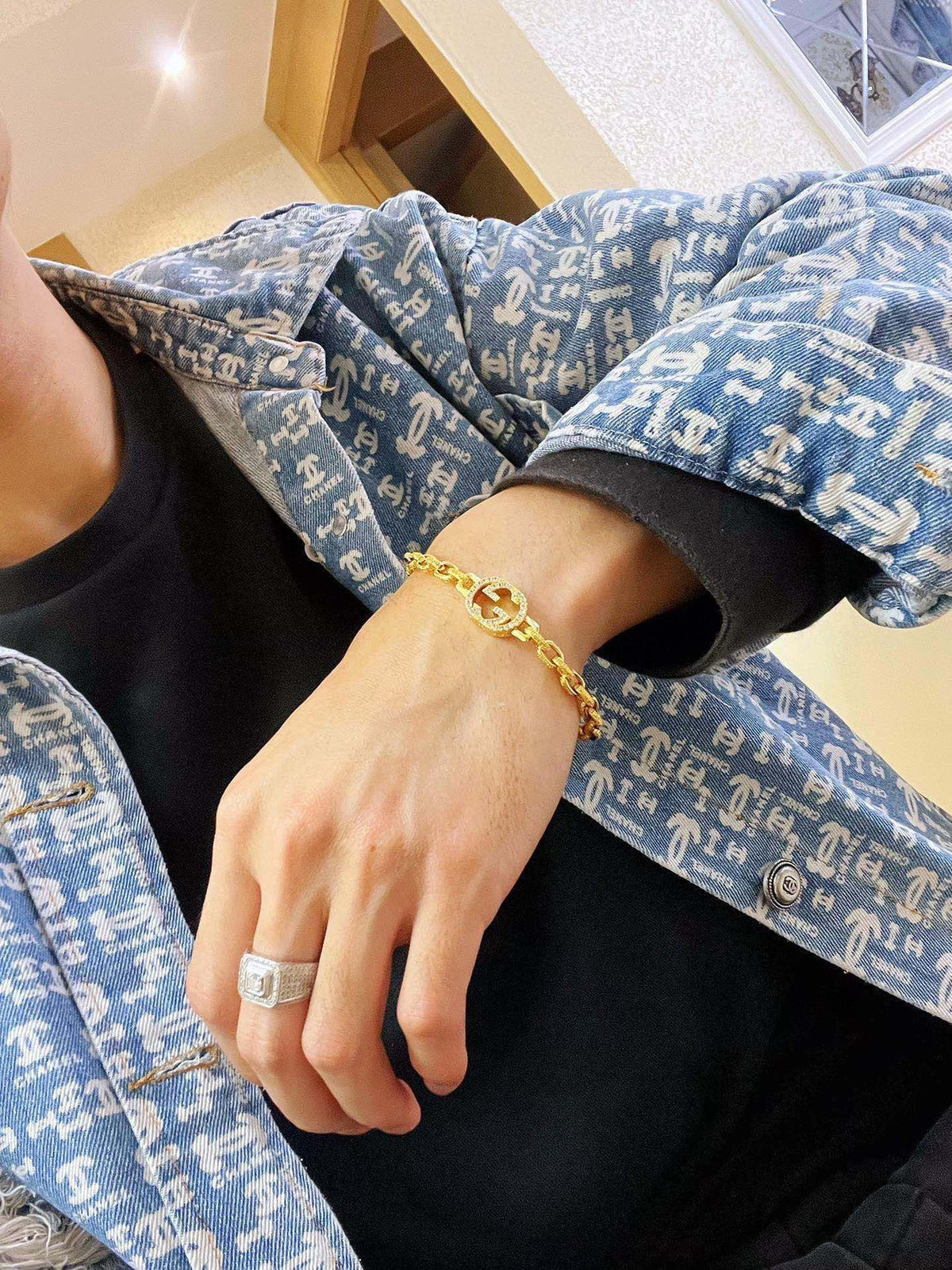 Gucci Unisex Bracelet – Style 97 - image 3