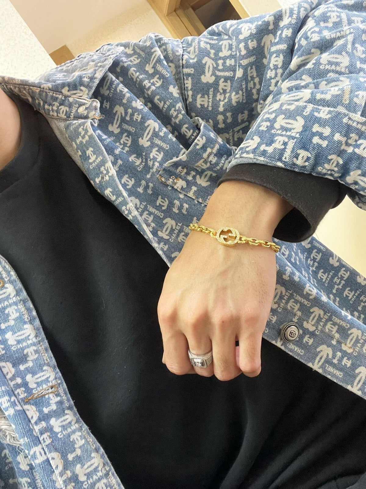 Gucci Unisex Bracelet – Style 97 - image 4
