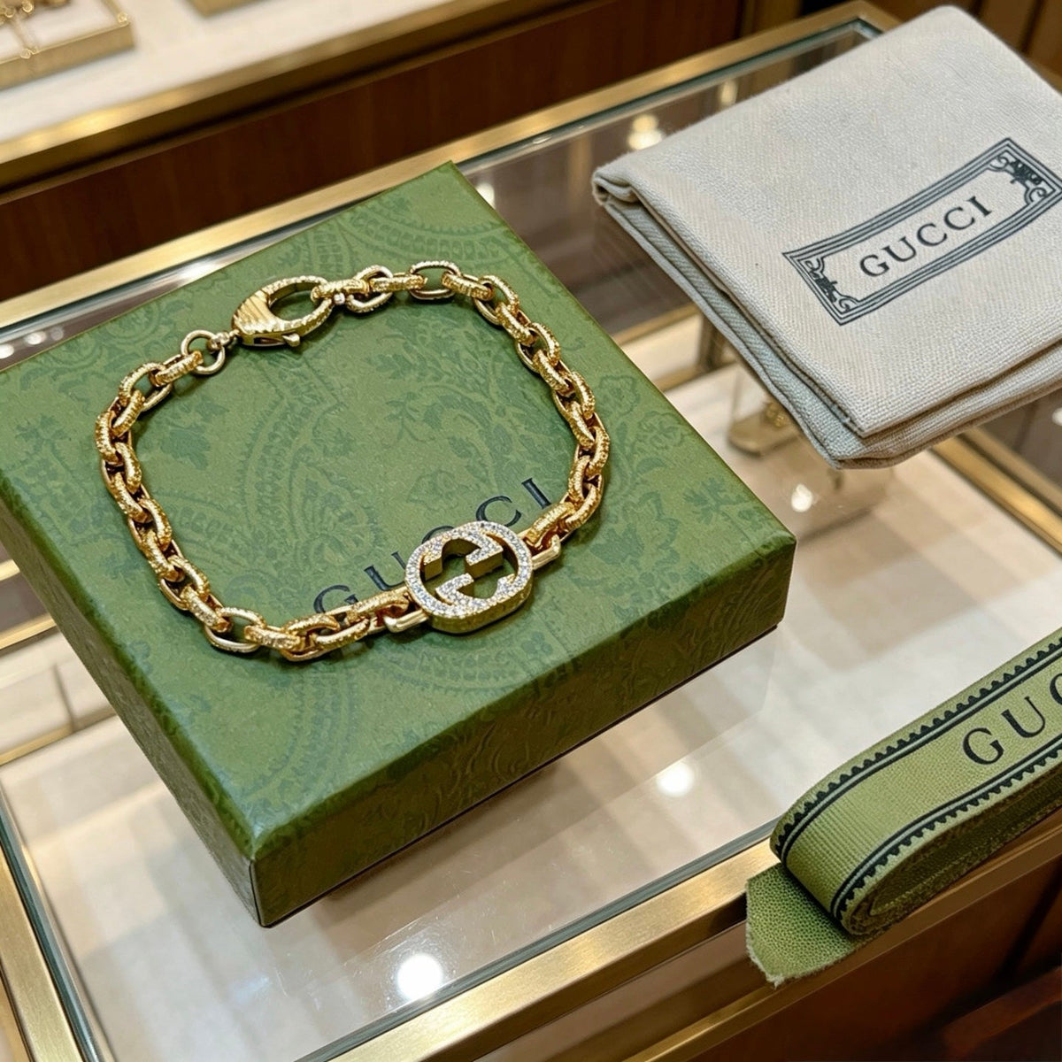 Gucci Unisex Bracelet – Style 97 - image 6