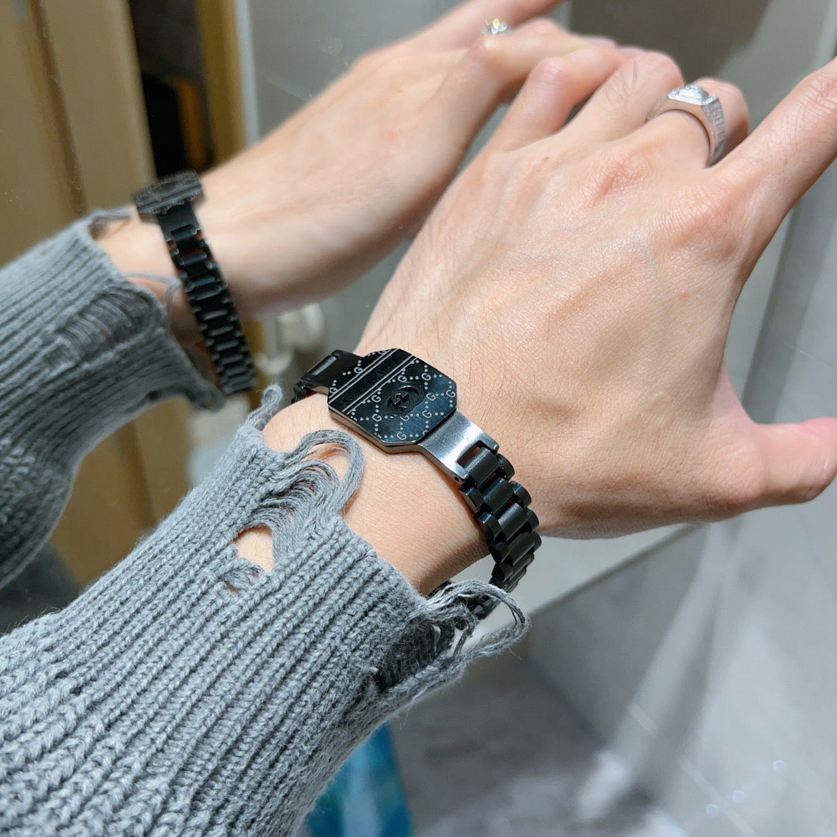 Gucci Unisex Bracelet – Style 94 - image 9