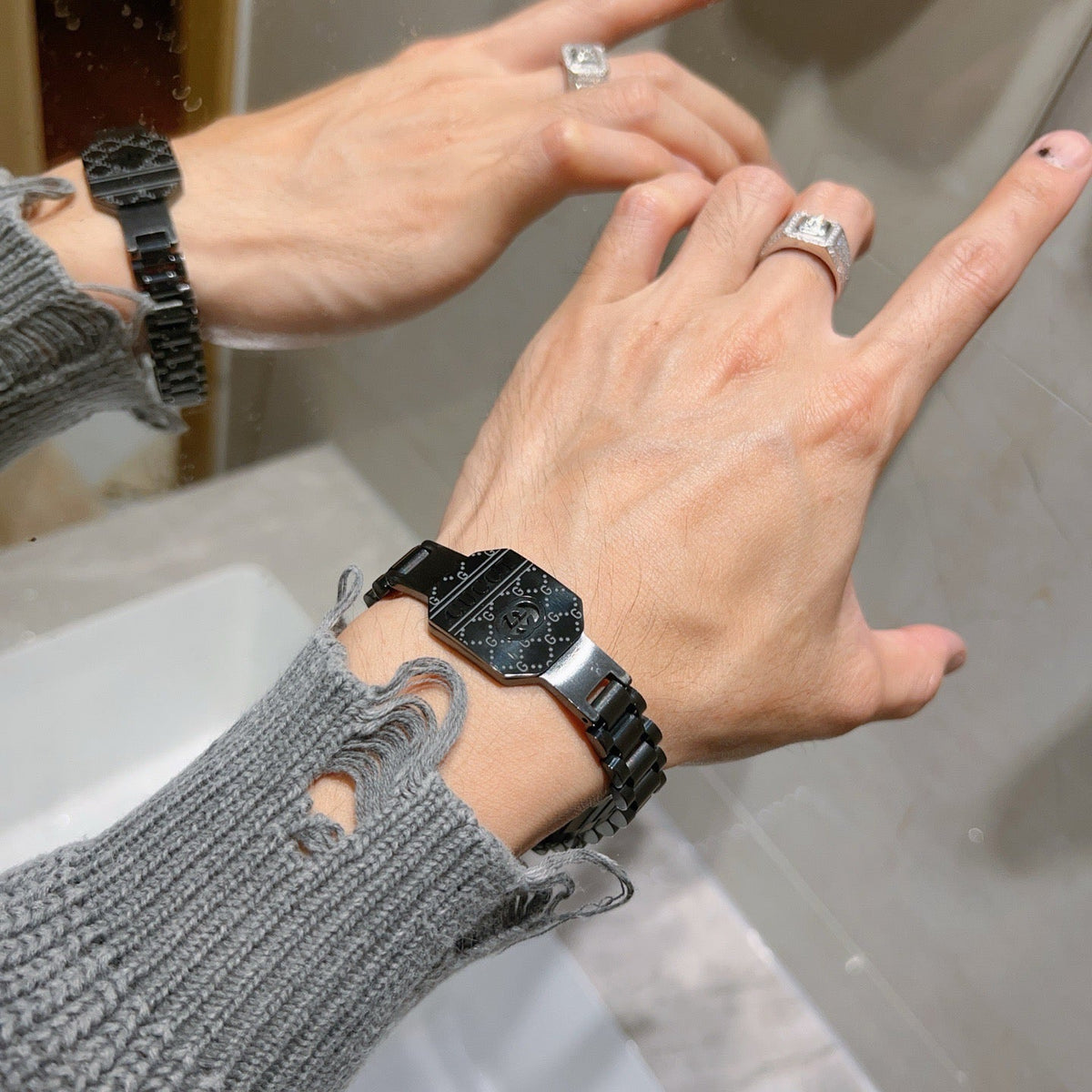 Gucci Unisex Bracelet – Style 94 - image 3