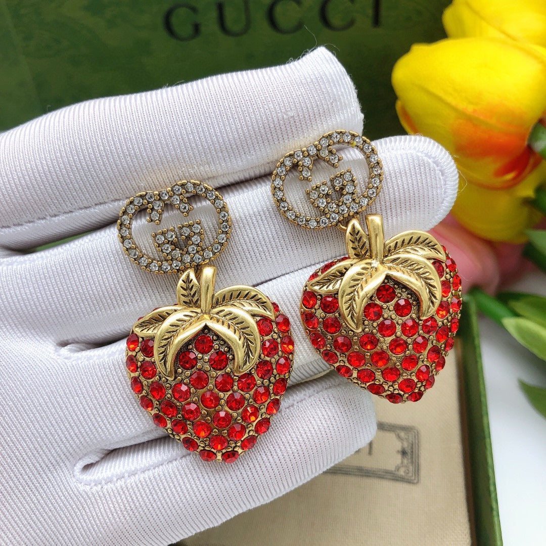 Gucci Vintage-Inspired Red Gold-Tone Hair Clip - image 3