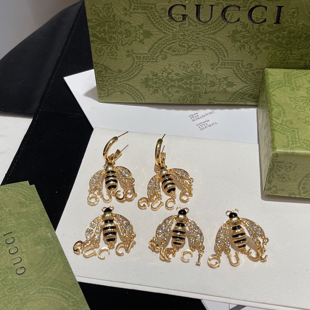 Gucci Bee Stud Earrings – Style 04 - image 2