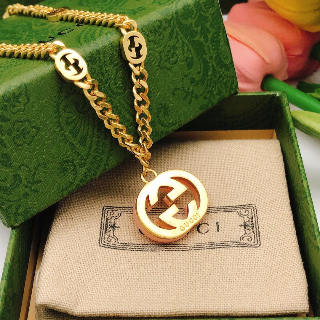 Gucci Pink Pendant - image 4