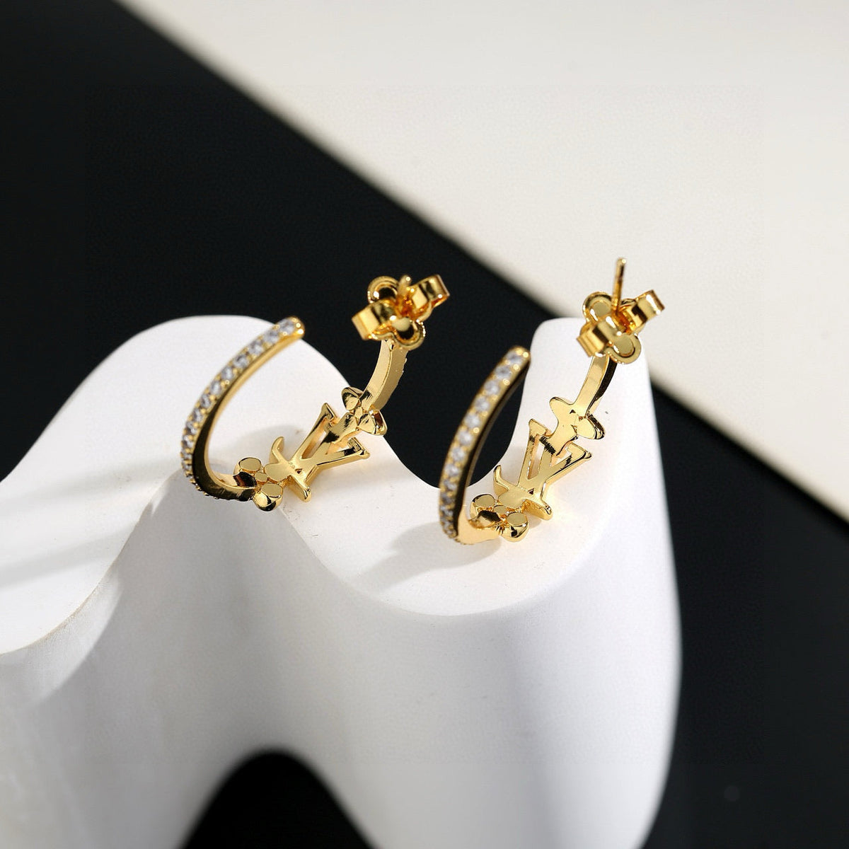 Louis Vuitton Twig Letter Stud Earrings – Style 35 - image 4