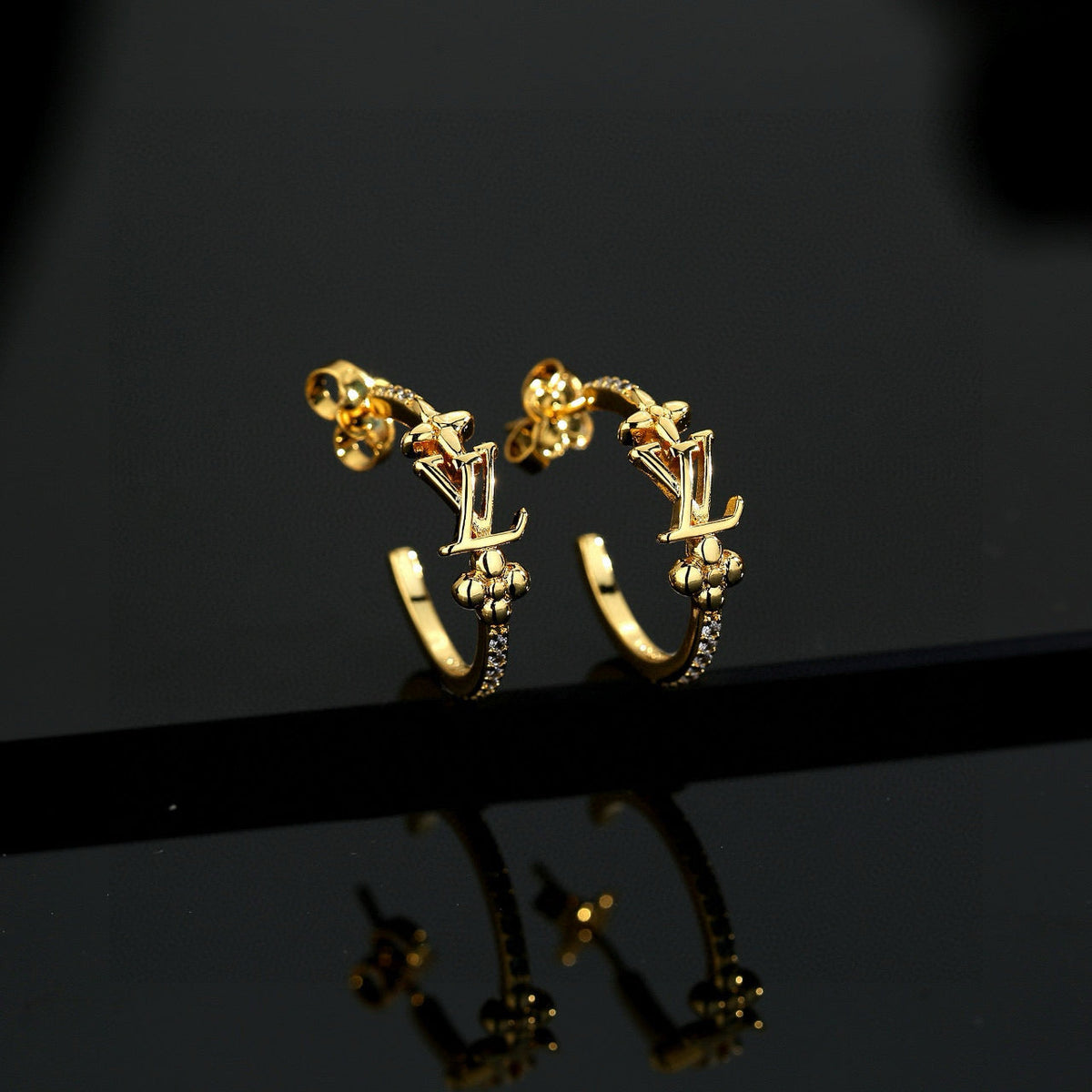 Louis Vuitton Twig Letter Stud Earrings – Style 35 - image 2