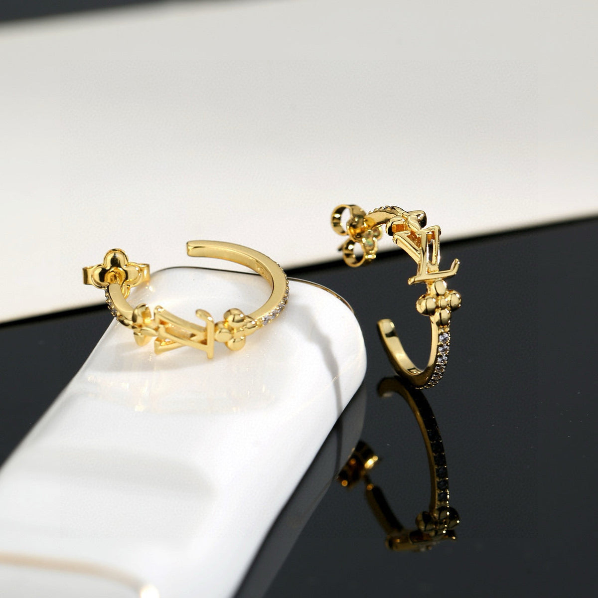 Louis Vuitton Twig Letter Stud Earrings – Style 35 - image 5
