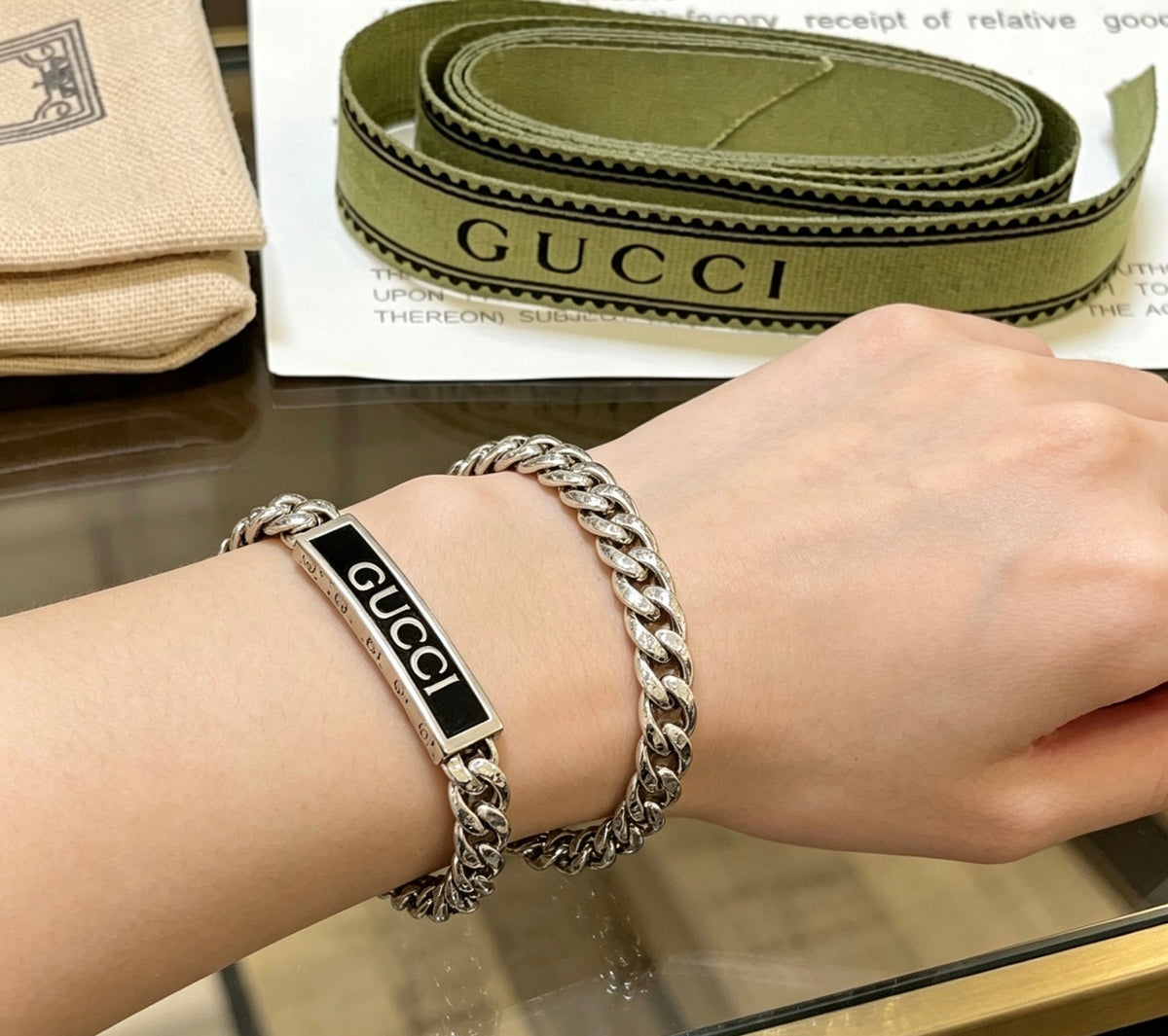 Gucci Unisex Bracelet – Style 100 - image 6