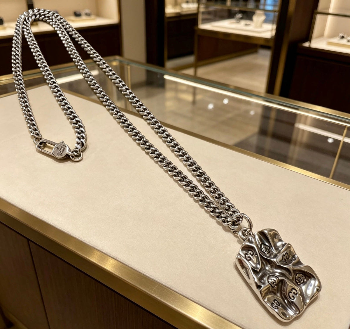 Gucci Anger Forest Chain Distressed Necklace – Style 141 - image 4