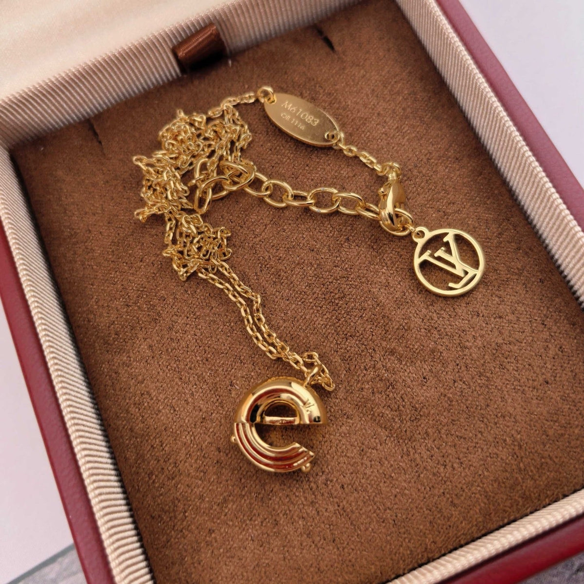 Louis Vuitton Necklace – Style 52 - image 4