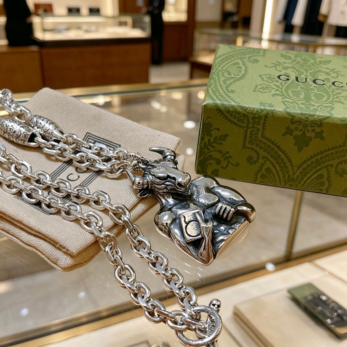 Gucci Anger Forest Chain Distressed Vintage-Inspired Necklace – Style 71 - image 9