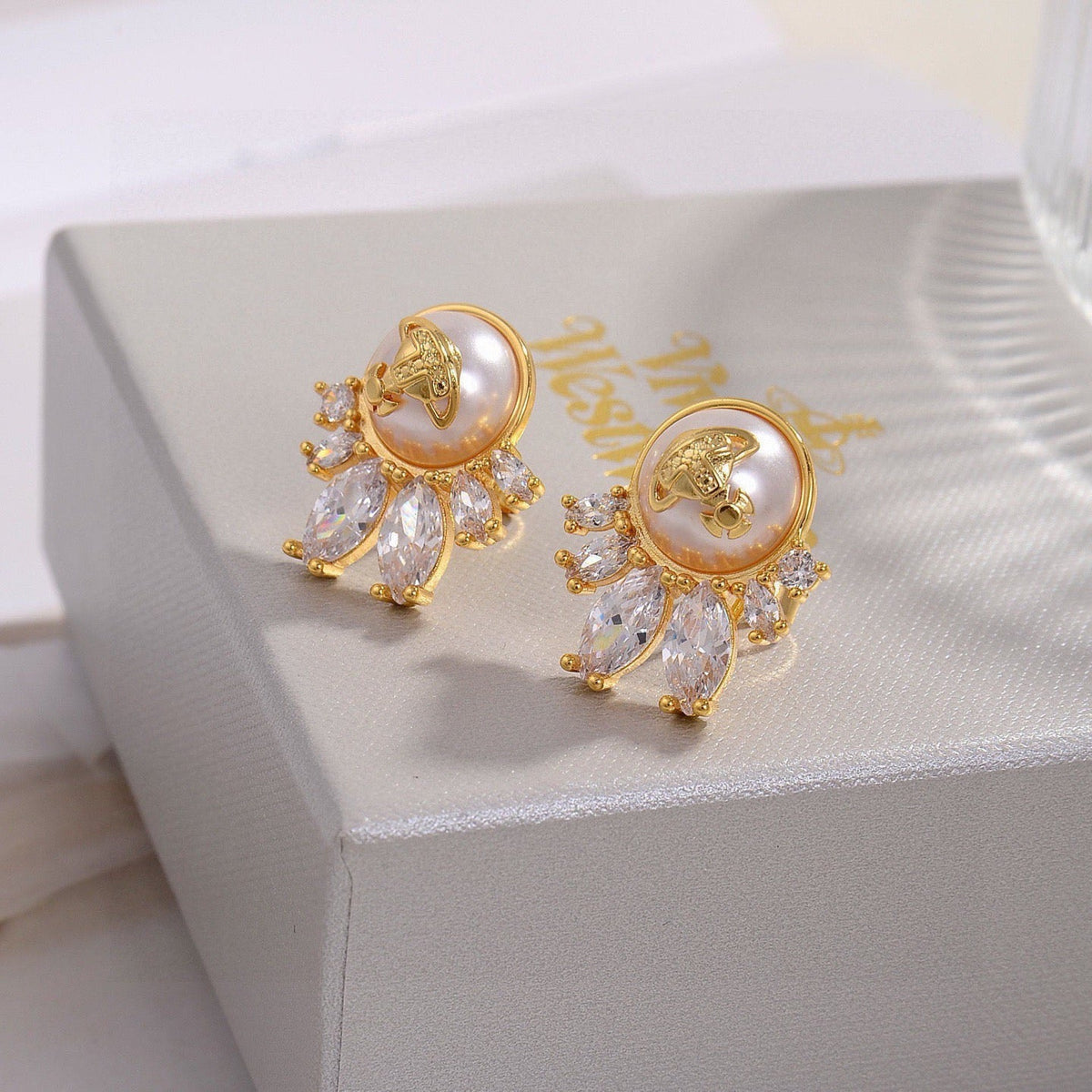 Vivienne Westwood Orb Stud Earrings – Style 20 - image 1