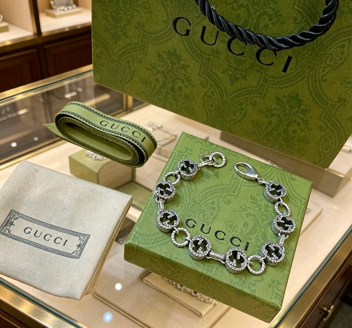 Gucci Unisex Bracelet – Style 101 - image 5