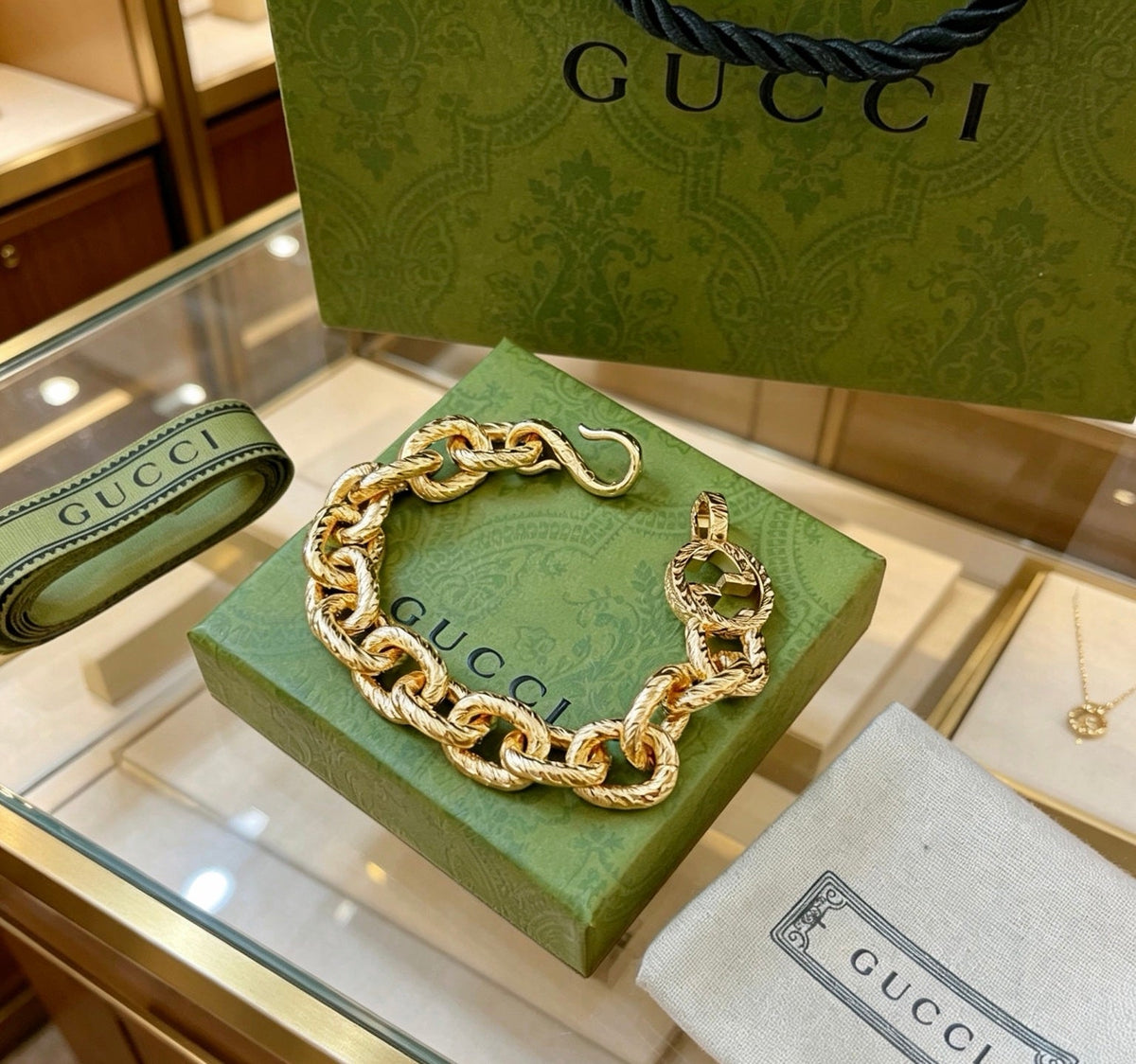 Gucci Unisex Bracelet – Style 58 - image 8
