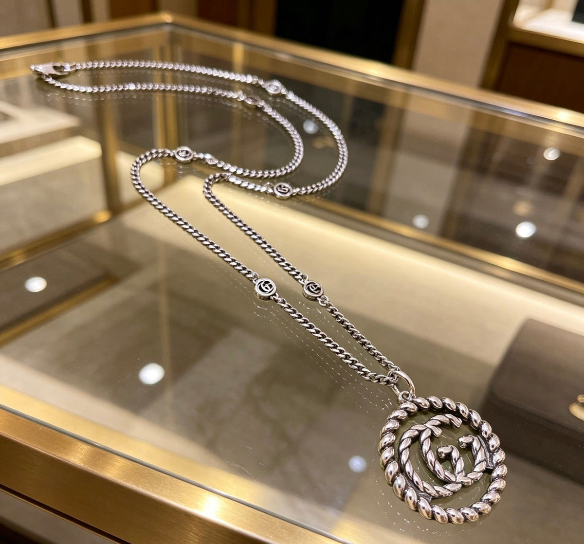 Gucci Anger Forest Chain Distressed Vintage Silver-Tone Necklace – Style 15 - image 9