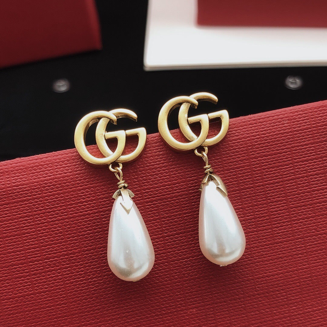 Gucci Pearl Stud Earrings – Style 03 - image 6
