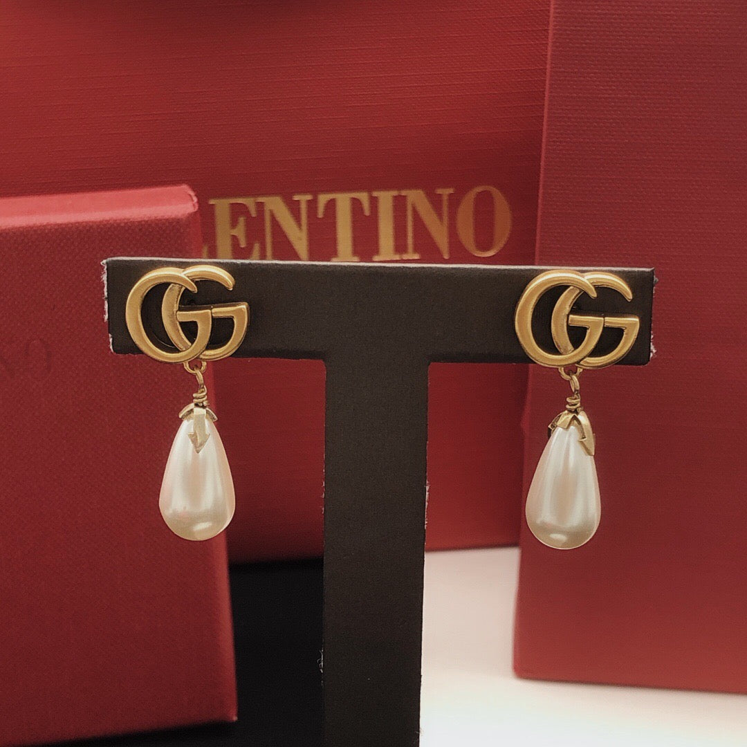 Gucci Pearl Stud Earrings – Style 03 - image 5