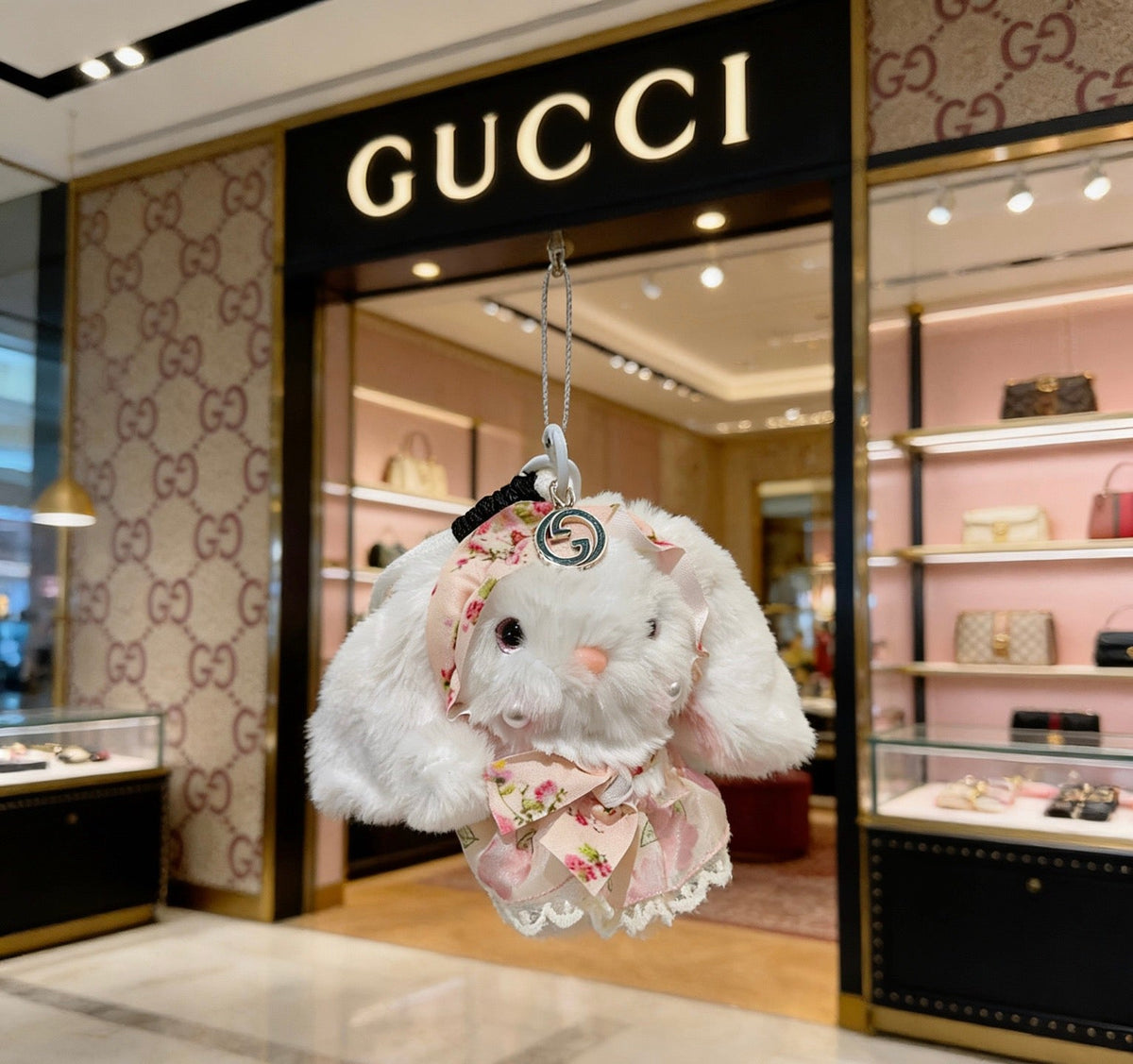 Gucci Anger Forest Distressed Keychain – Style 16 - image 3