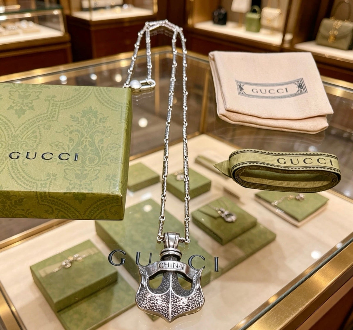 Gucci Anger Forest Chain Distressed Necklace – Style 31 - image 5