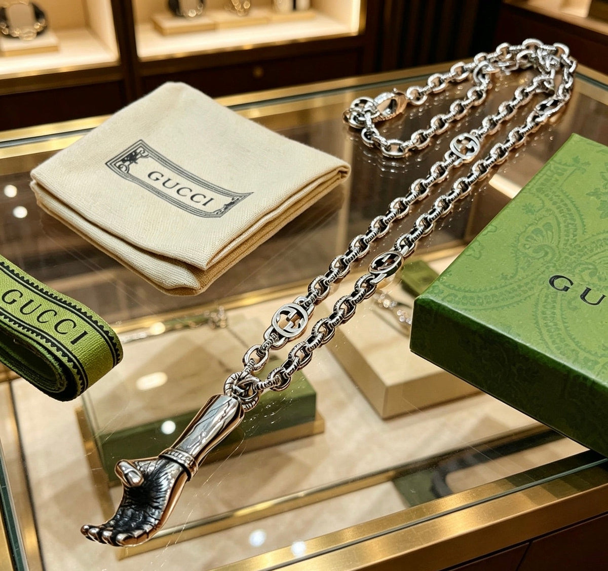 Gucci Anger Forest Chain Distressed Pendant – Style 04 - image 4