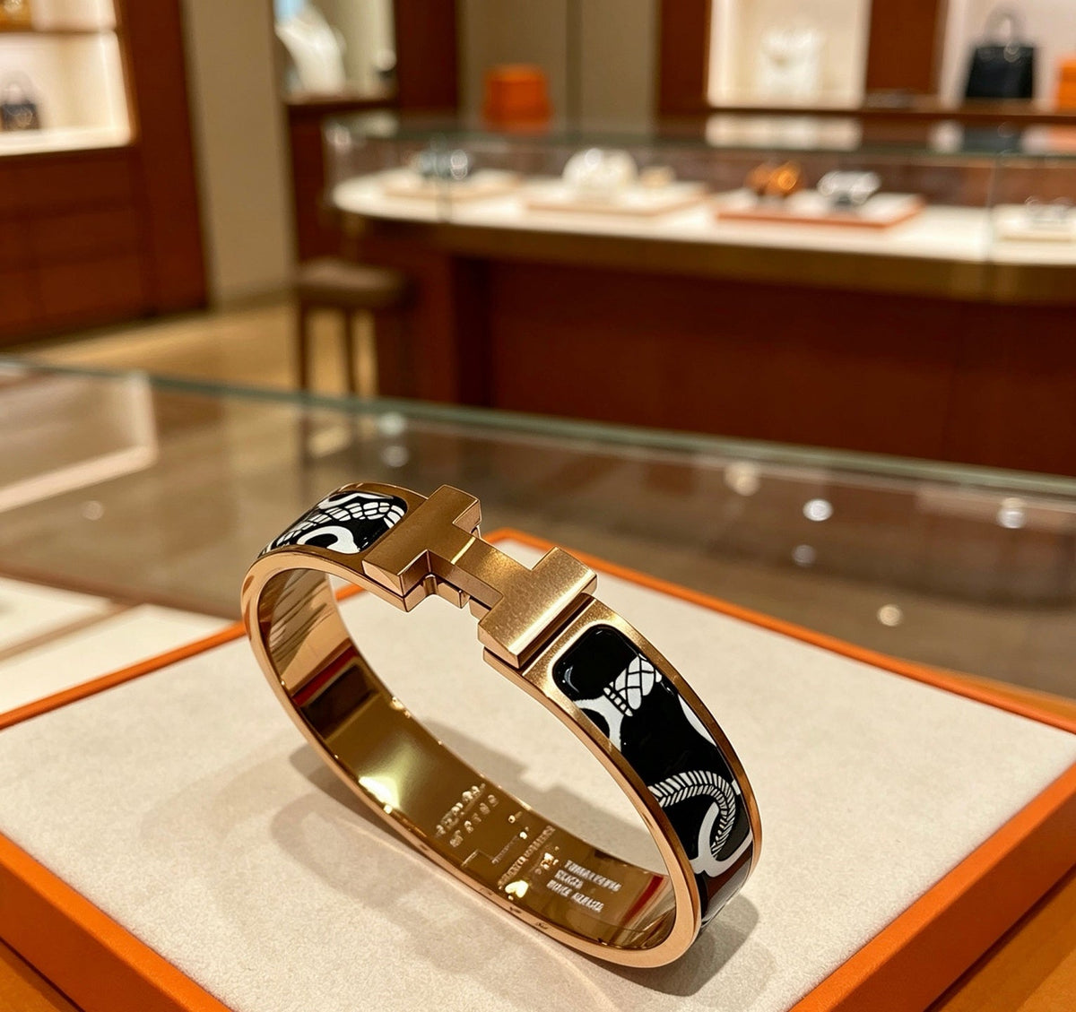 Hermès Enamel Bracelet – Style 03 - image 7