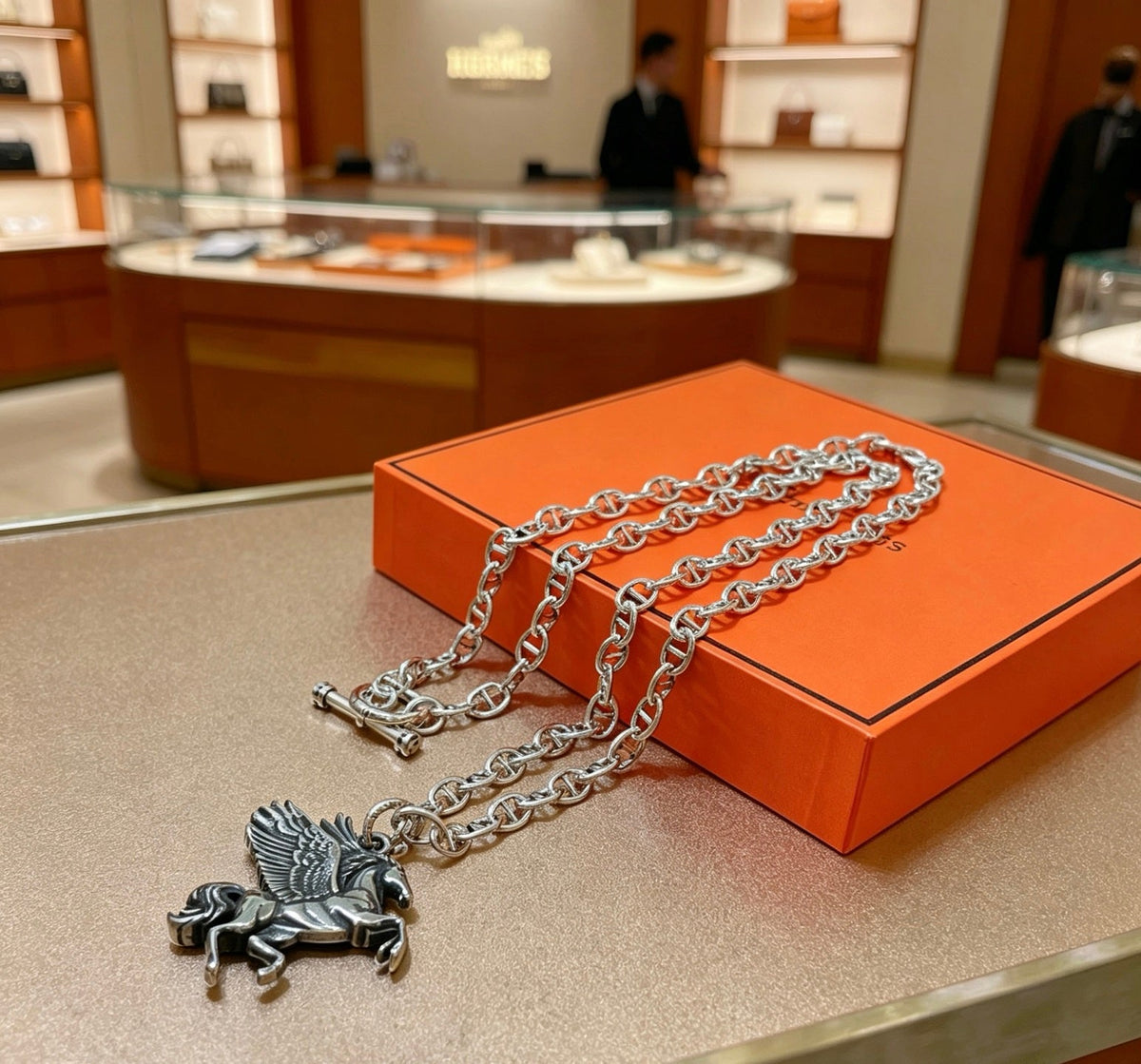 Hermès Toggle Link Necklace – Style 09 - image 7