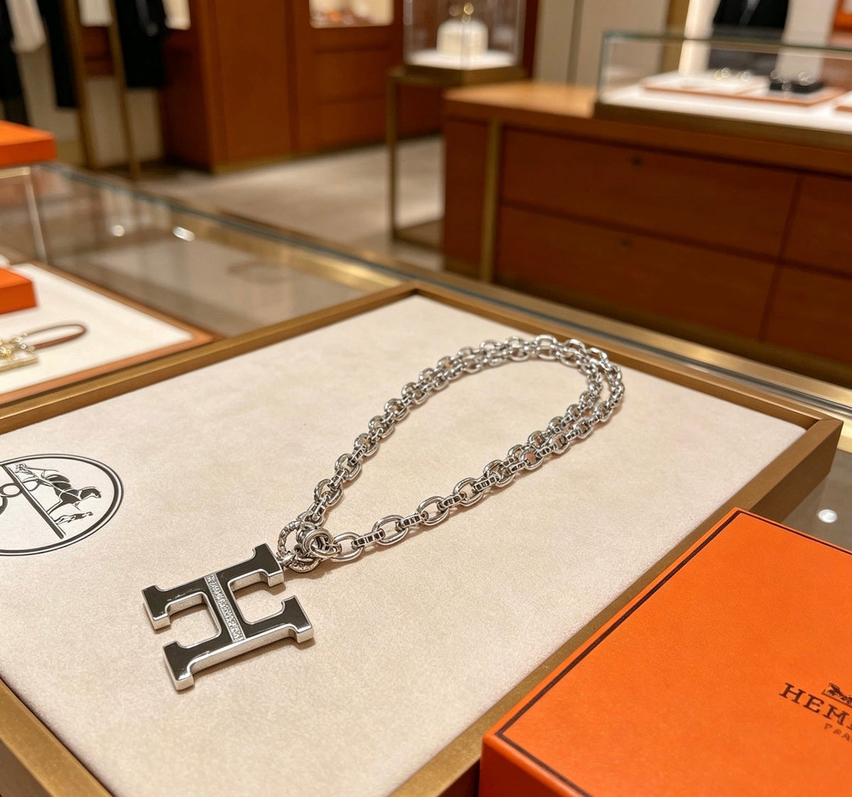 Hermès Toggle Link Necklace - image 4