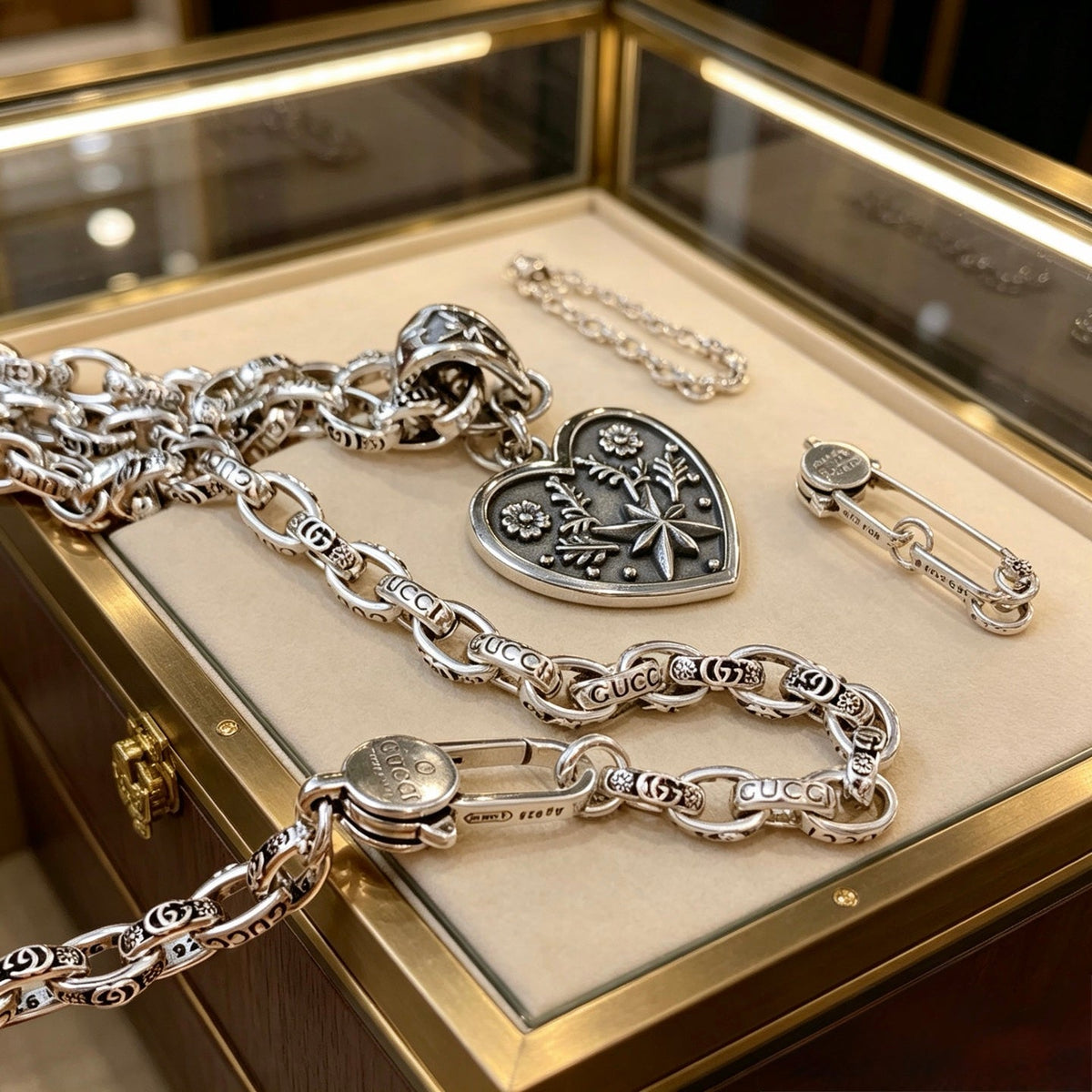 Gucci Anger Forest Chain Distressed Vintage Silver-Tone Necklace – Style 04 - image 2