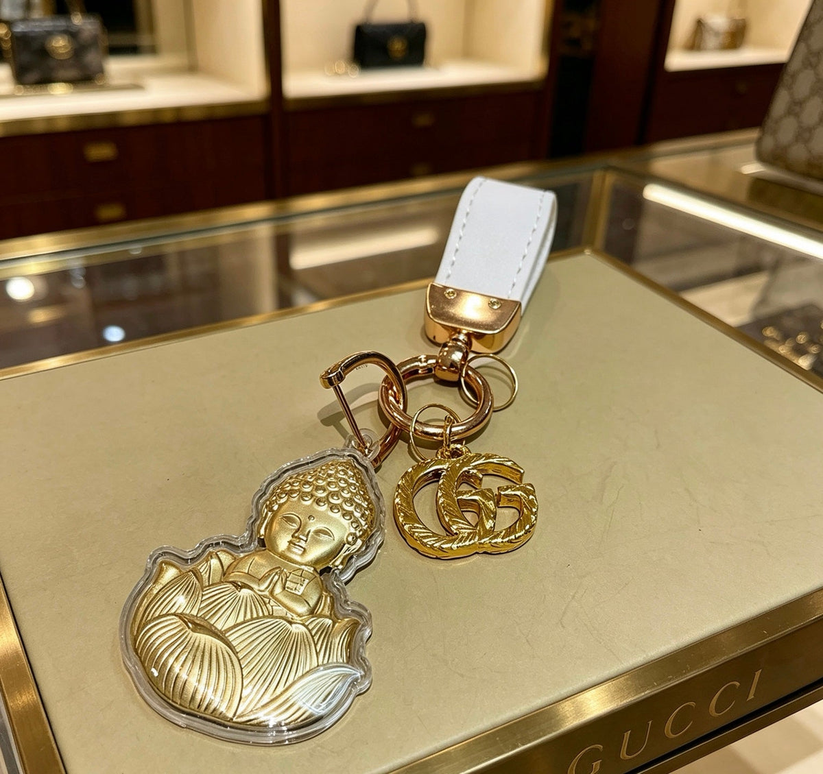 Gucci Anger Forest Distressed Keychain – Style 02 - image 2