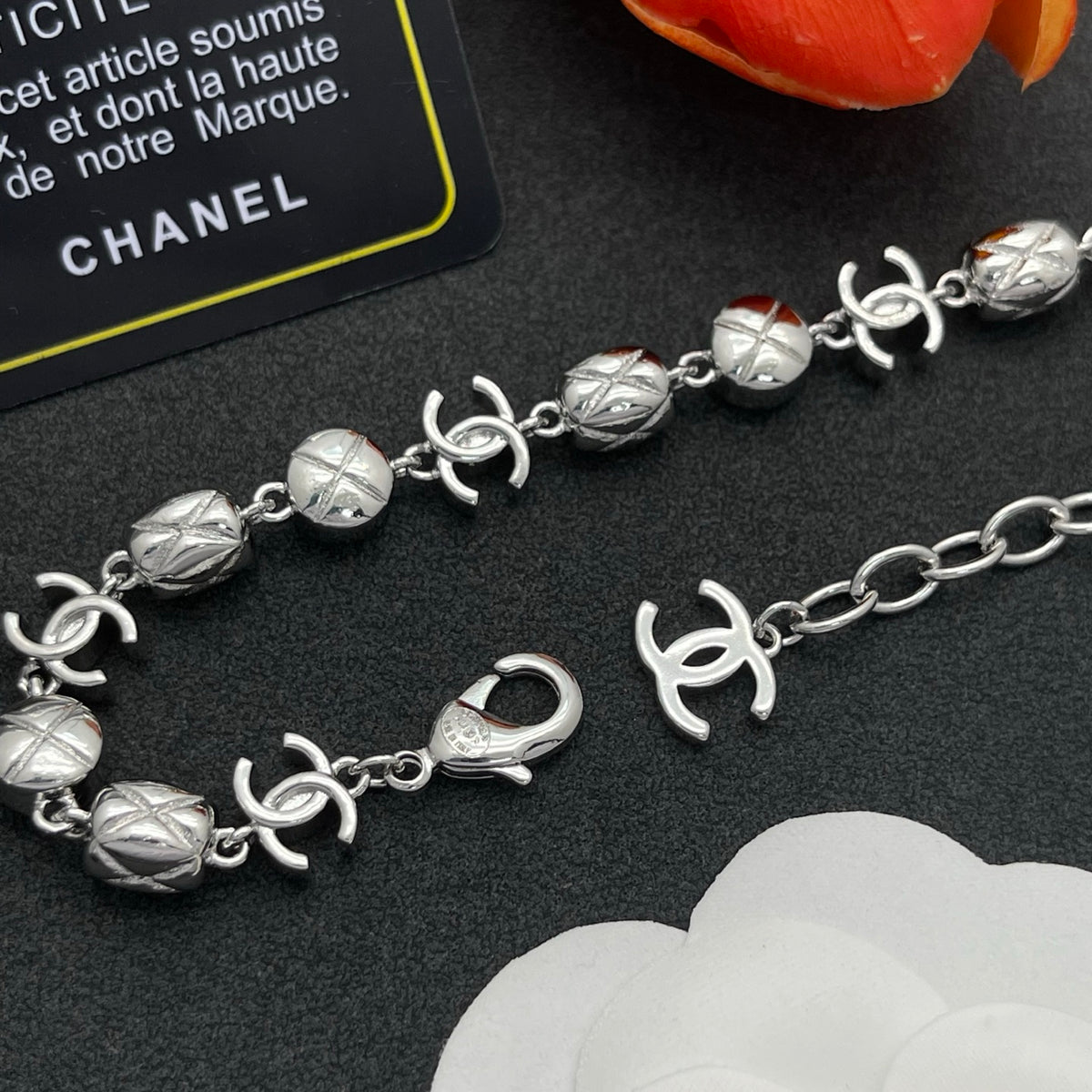 Chanel style bracelets - product photo 7
